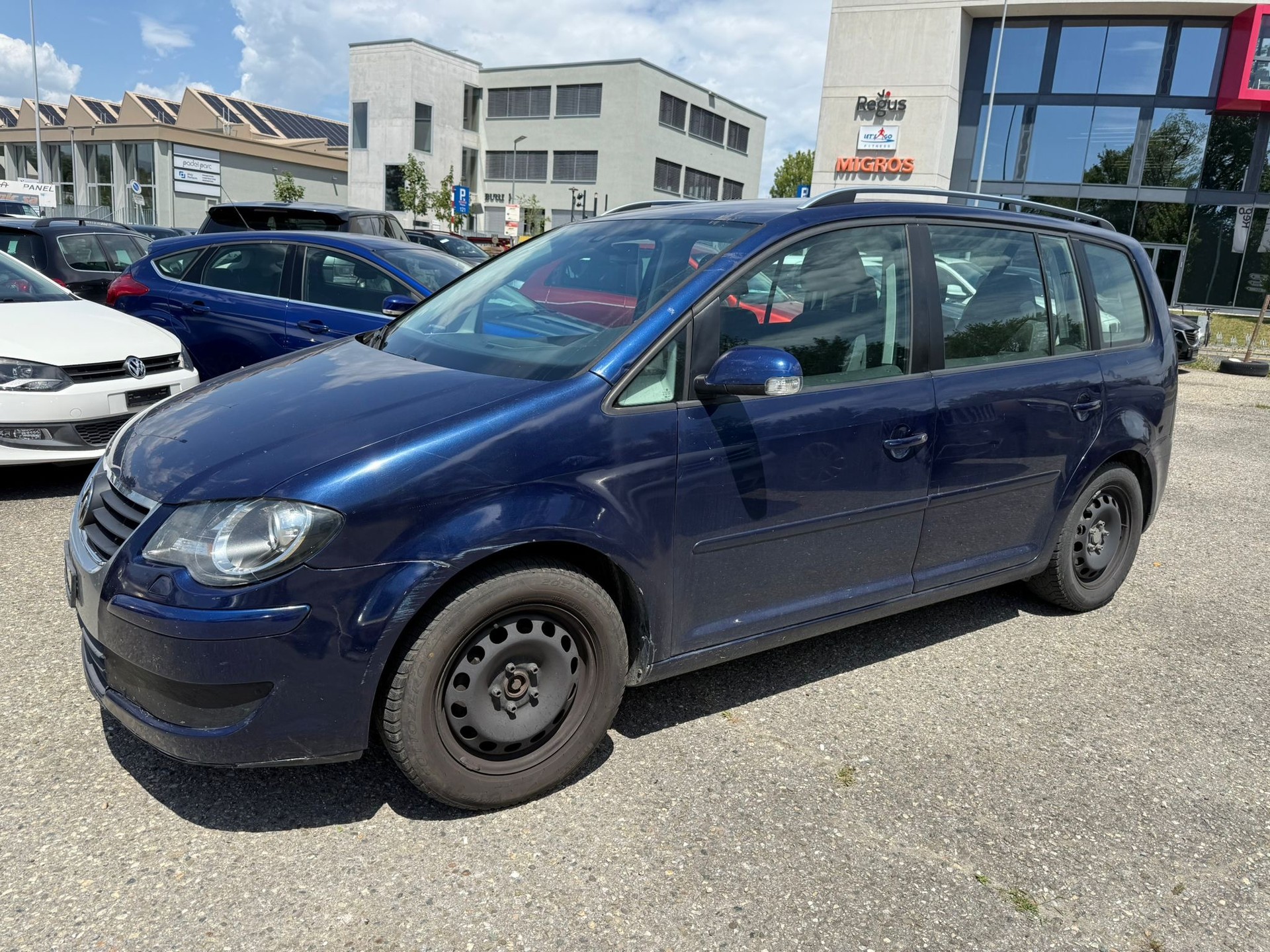 VW Touran 1.4 TSI Trendline-image-3