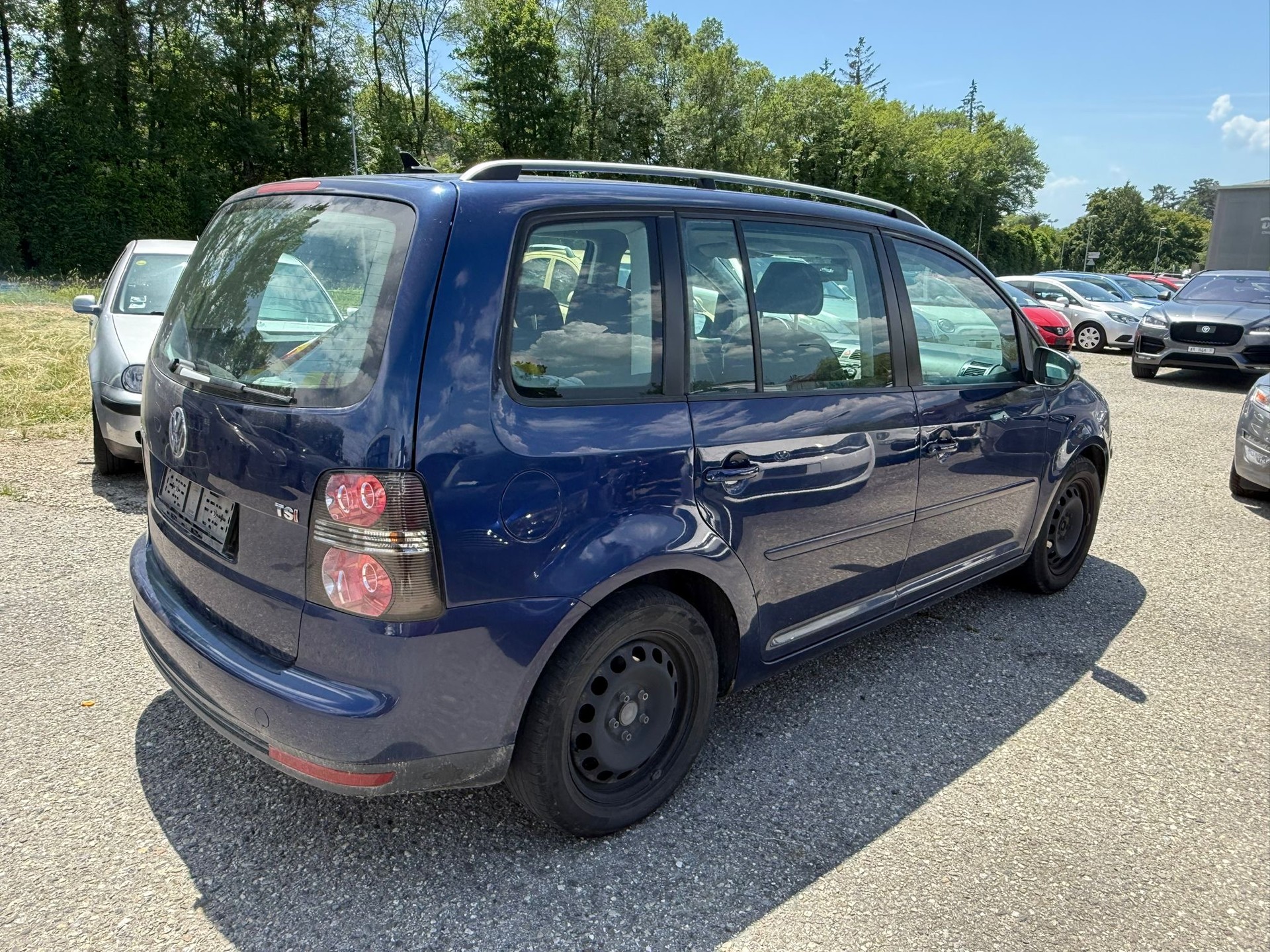 VW Touran 1.4 TSI Trendline-image-5