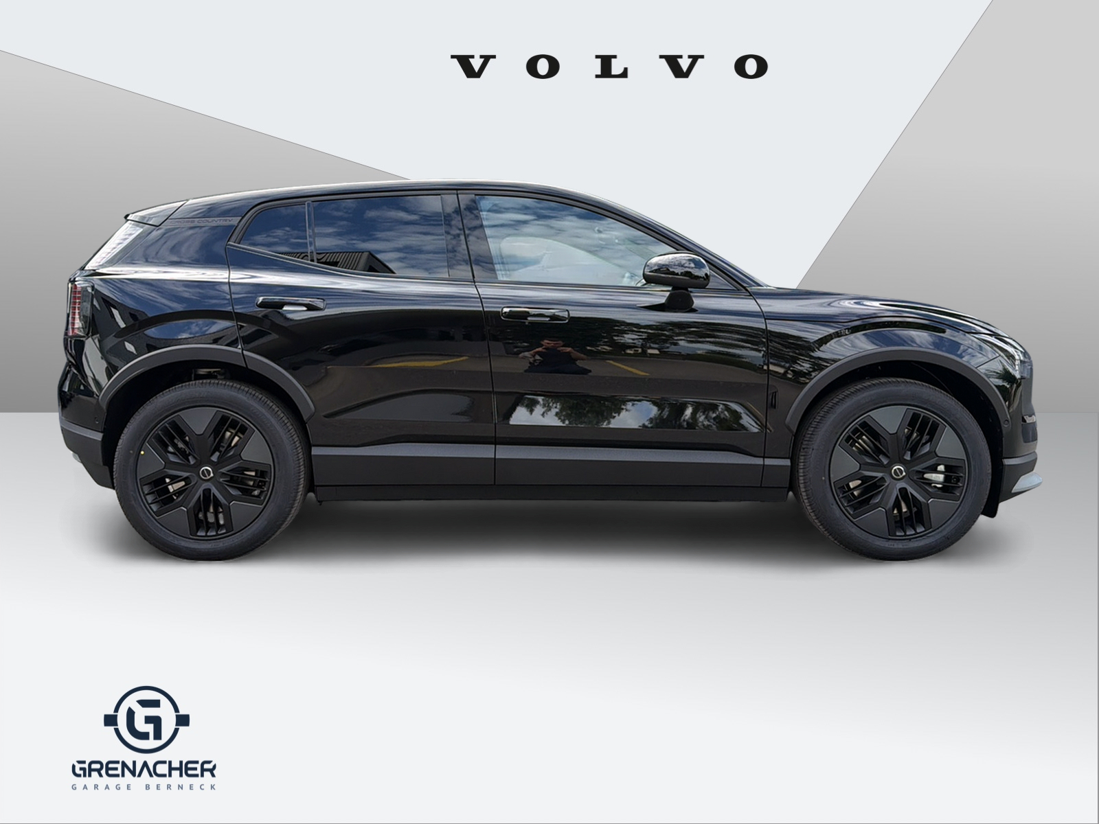 VOLVO EX 30 CC E60 Twin Performance AWD-image-1