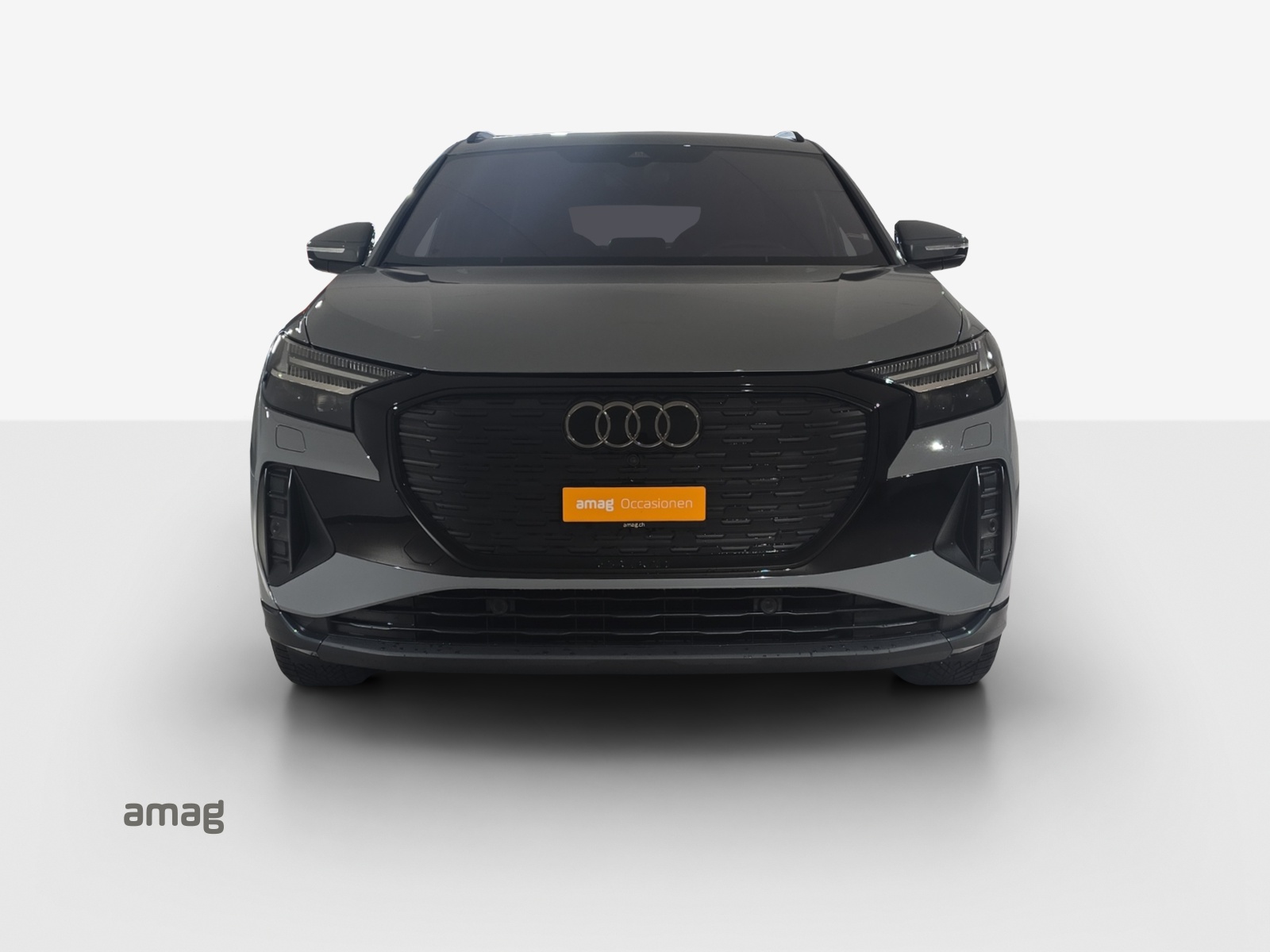 AUDI Q4 e-tron 45 Attraction quattro-image-6