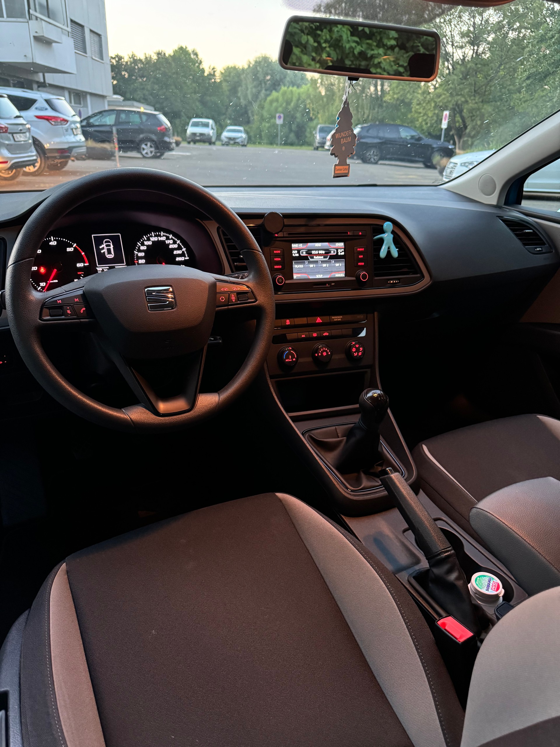 SEAT 1.6 TDI 110 EcoM Reference-image-3