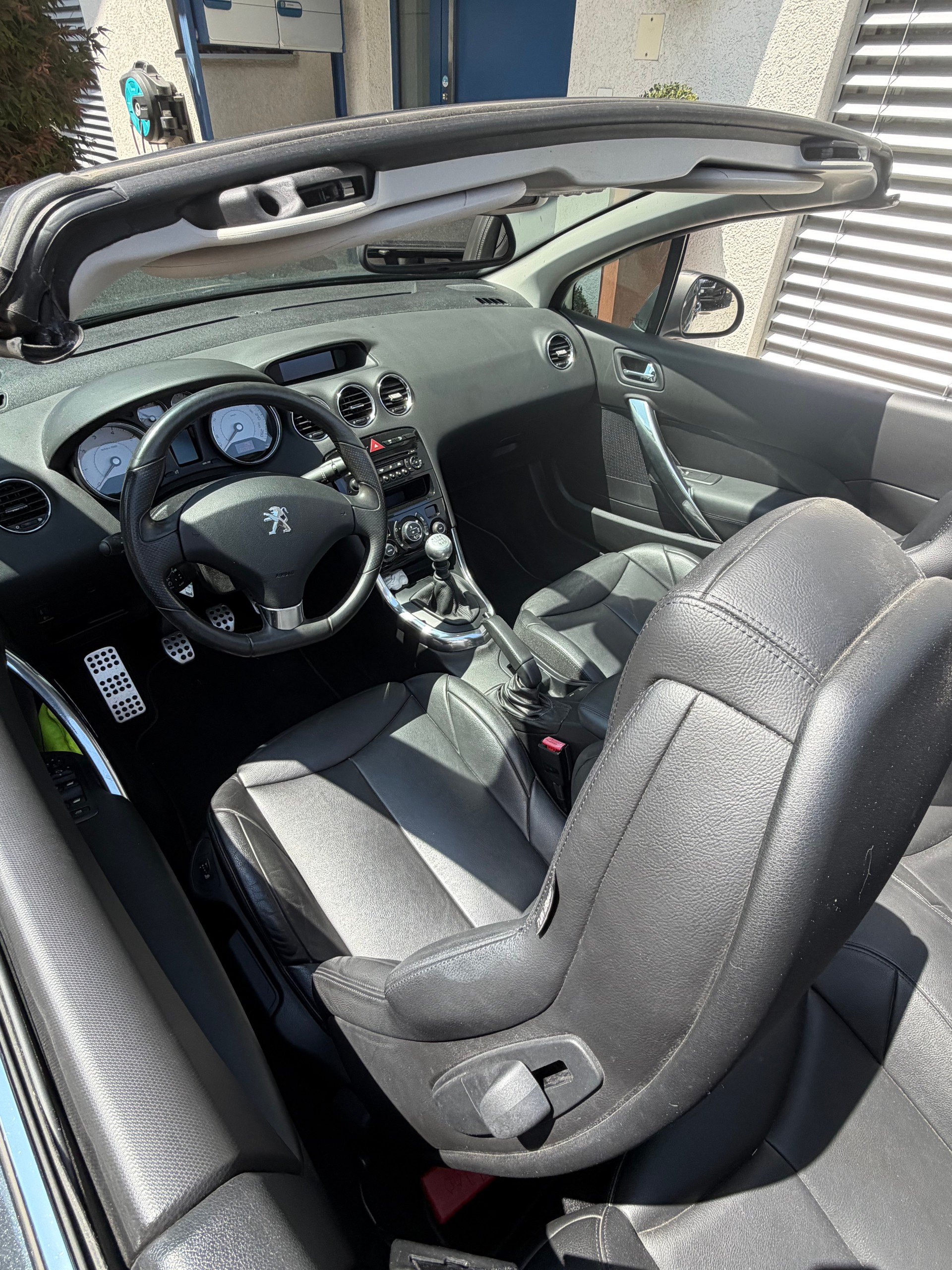 PEUGEOT 1.6 16V 156 Turbo Allure-image-4