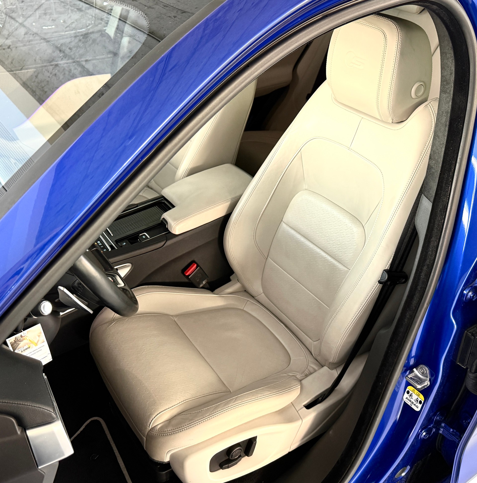 JAGUAR F-Pace 3.0 V6 S AWD Automatik ***1. Hand CH-Fz.***Panoramadach***Sonderlackierung***NP. Fr. 109'900.-***-image-10