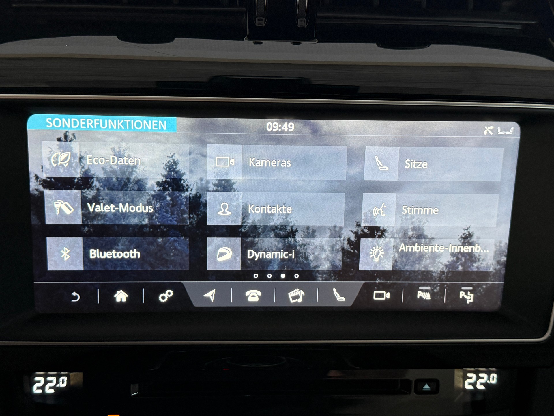 JAGUAR F-Pace 3.0 V6 S AWD Automatik ***1. Hand CH-Fz.***Panoramadach***Sonderlackierung***NP. Fr. 109'900.-***-image-29