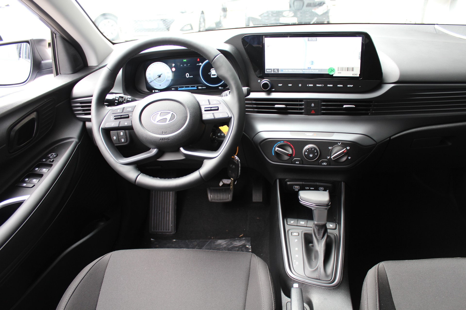 HYUNDAI i20 1.0 T-GDi Amplia DCT-image-11