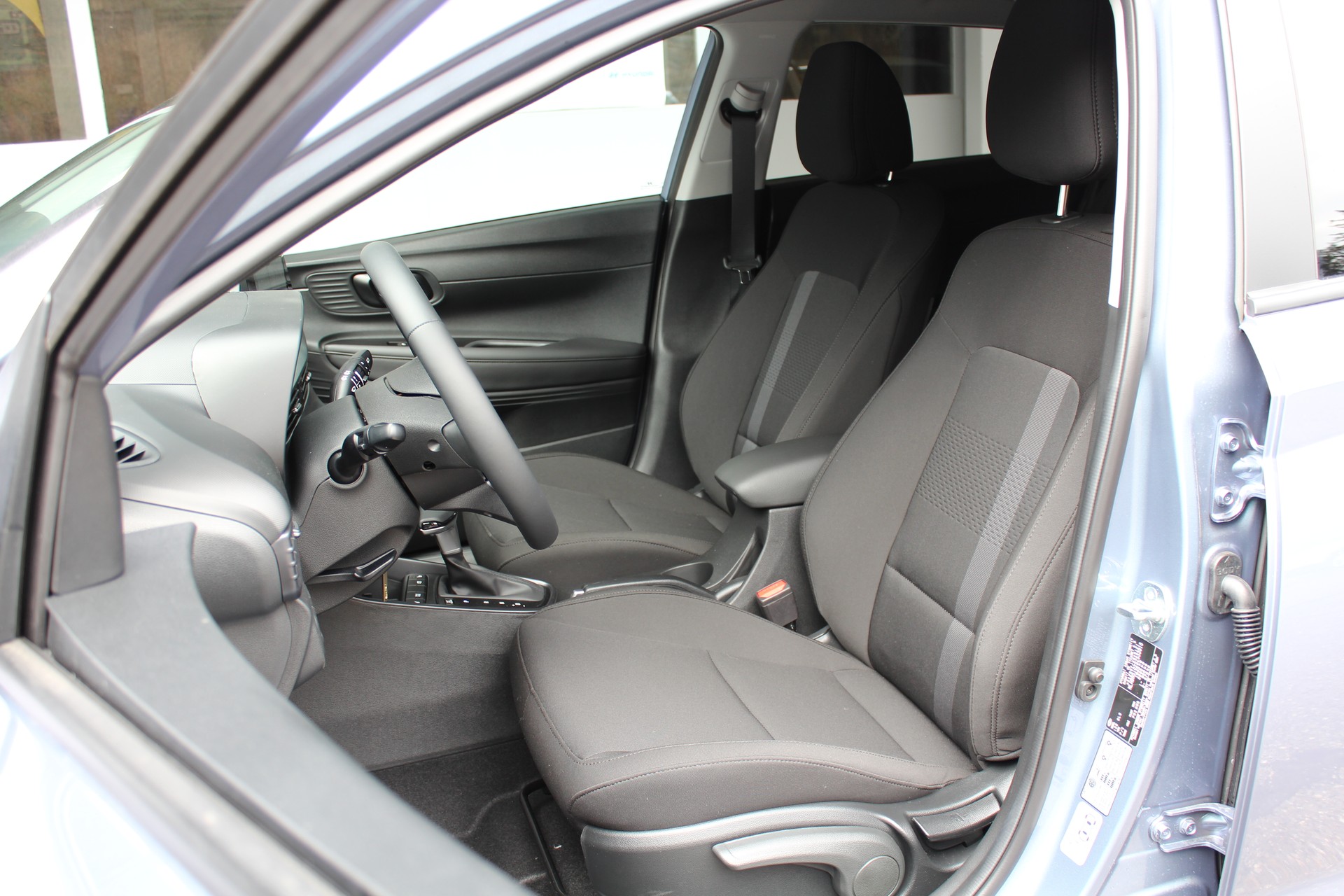HYUNDAI i20 1.0 T-GDi Amplia DCT-image-7