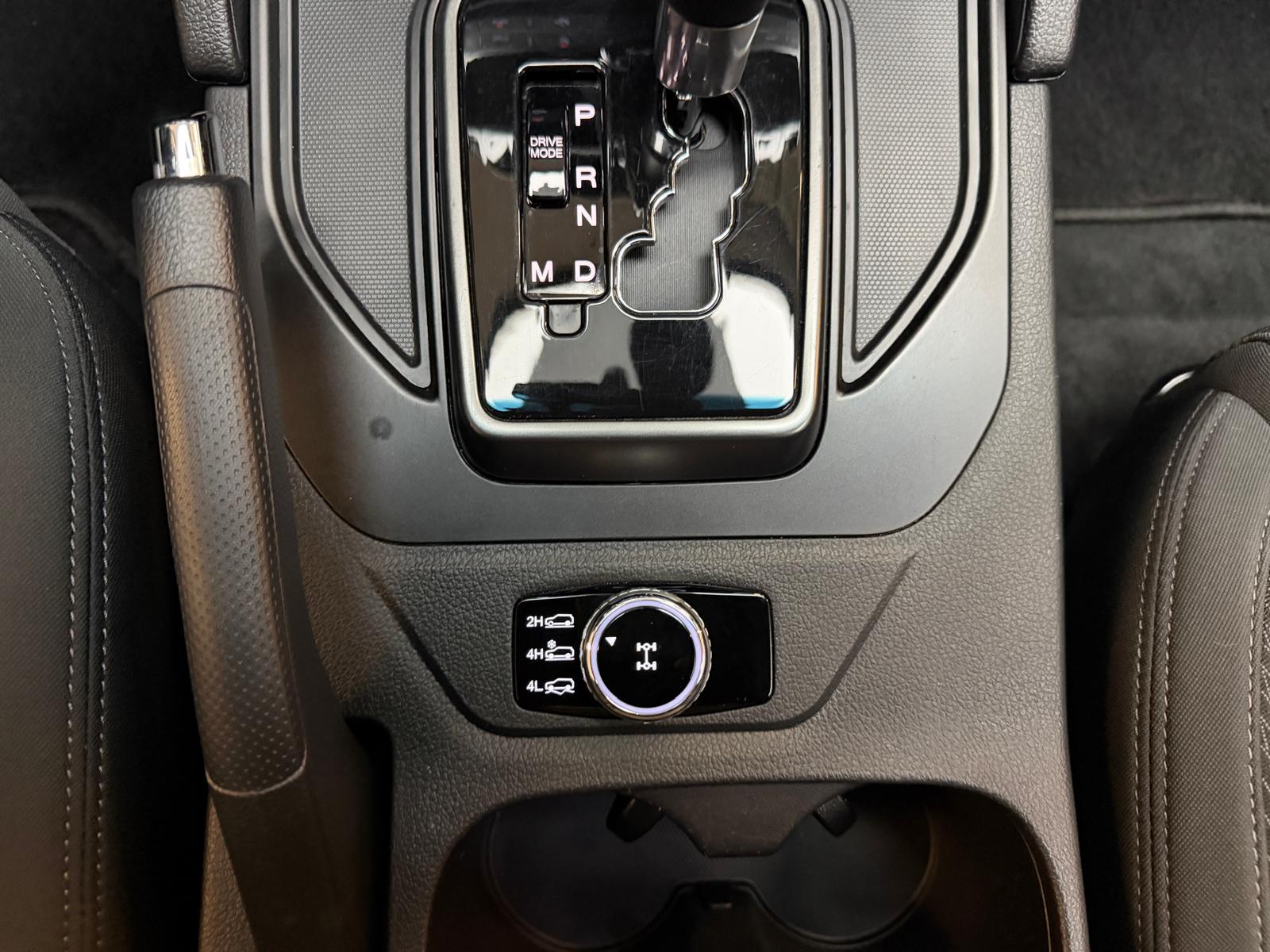 KGM-SsangYong Grand Musso 2.2 e-XDI Sapphire-image-17
