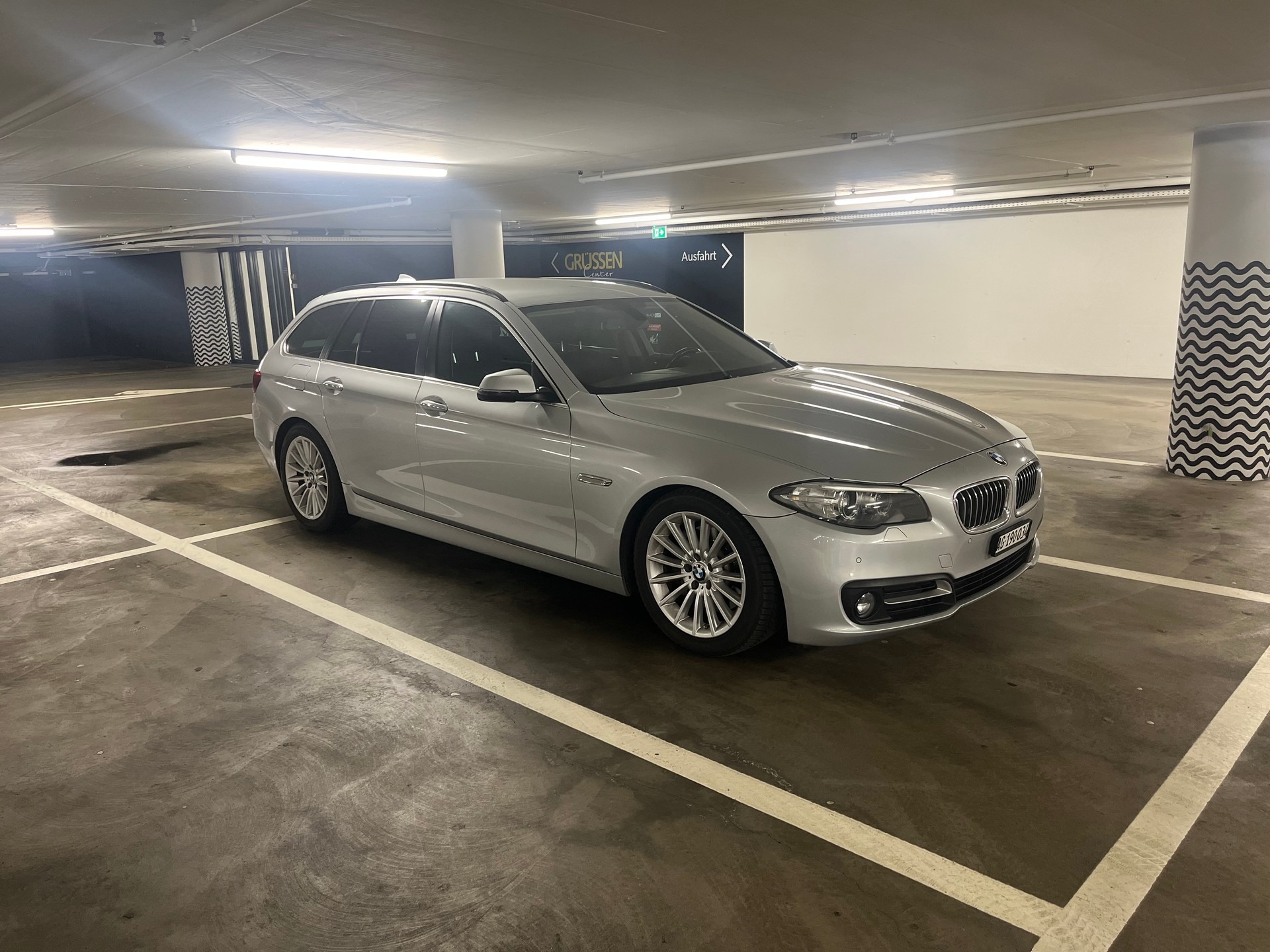 BMW 530d-image-2