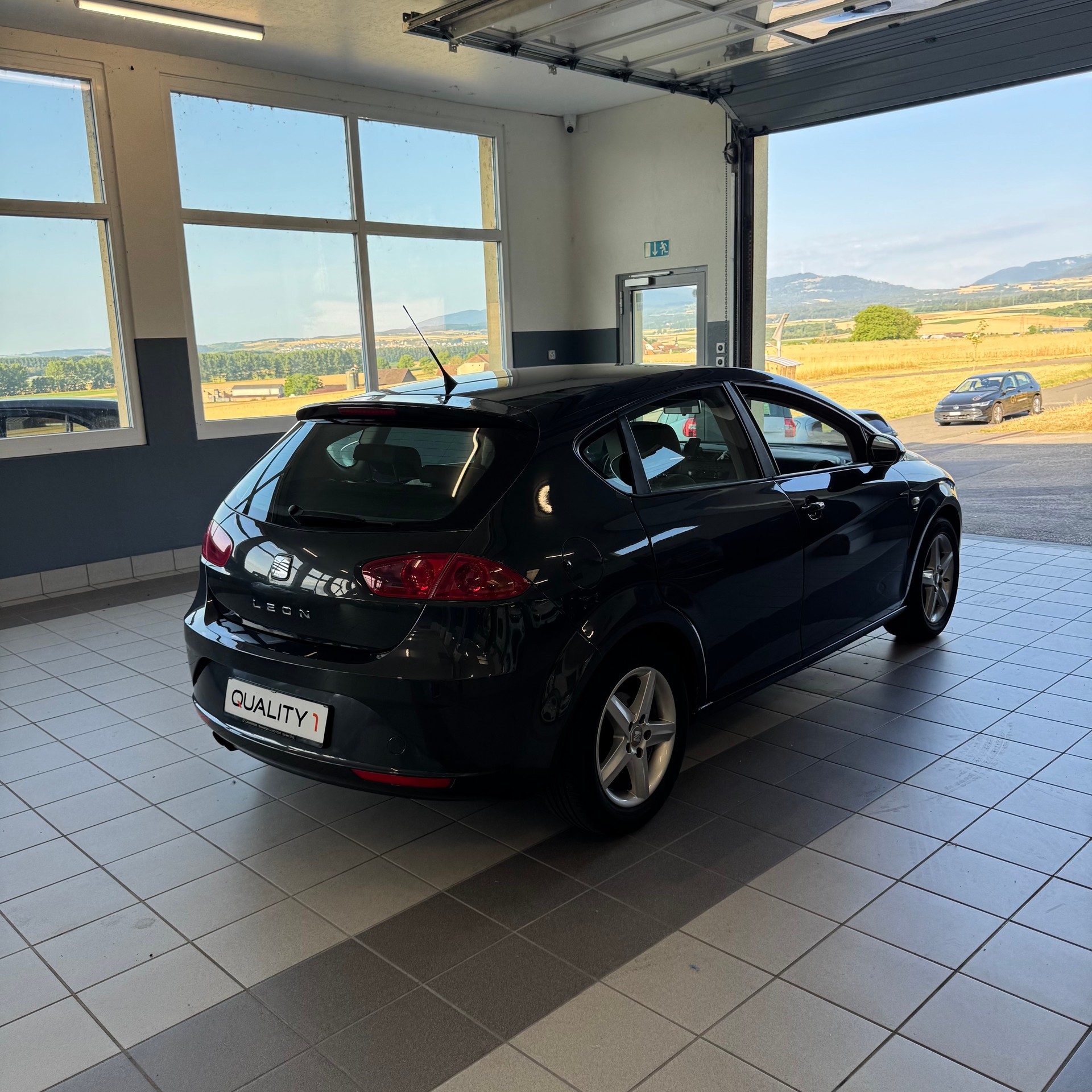 SEAT Leon 1.4 TSI Reference-image-6