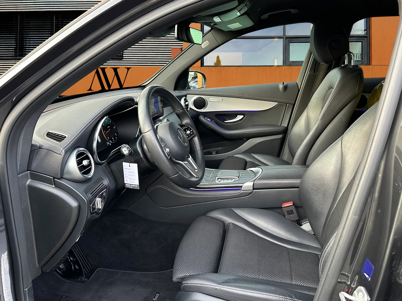MERCEDES-BENZ GLC 220 d AMG Line 4 Matic-image-5