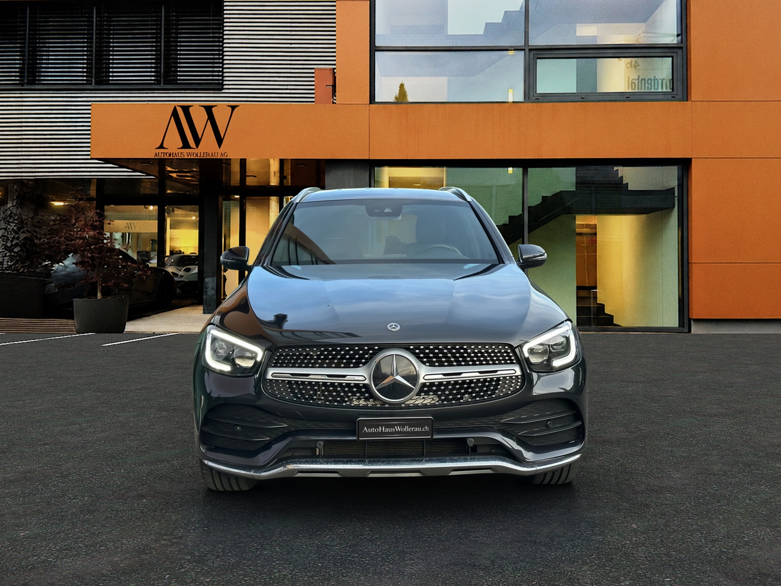 MERCEDES-BENZ GLC 220 d AMG Line 4 Matic-showroom-element-1