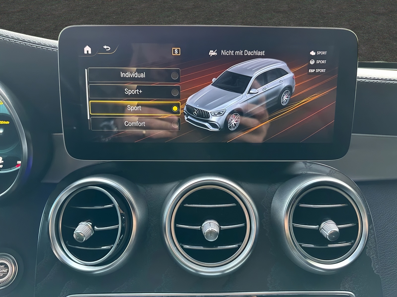 MERCEDES-BENZ GLC 220 d AMG Line 4 Matic-image-10