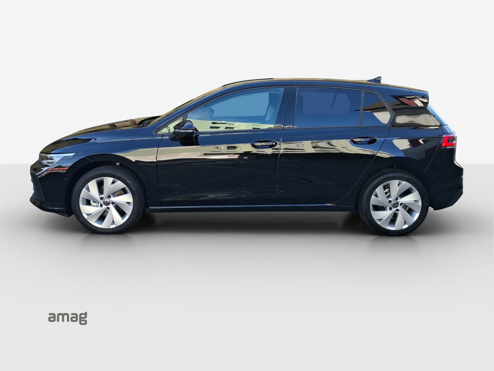VW Golf 1.5 e TSI mHEV United DSG-image-1