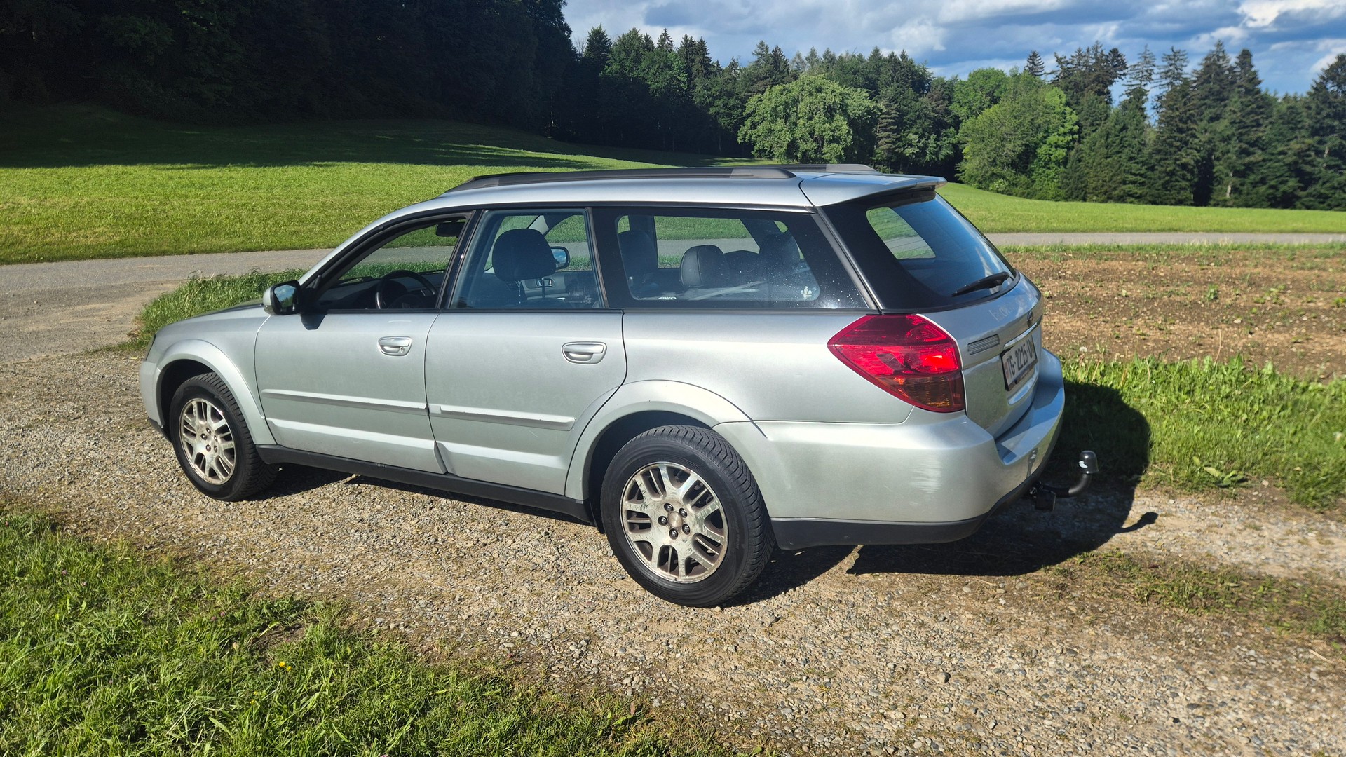 SUBARU Outback 2.5i AWD Comfort De Luxe Automatic-image-3
