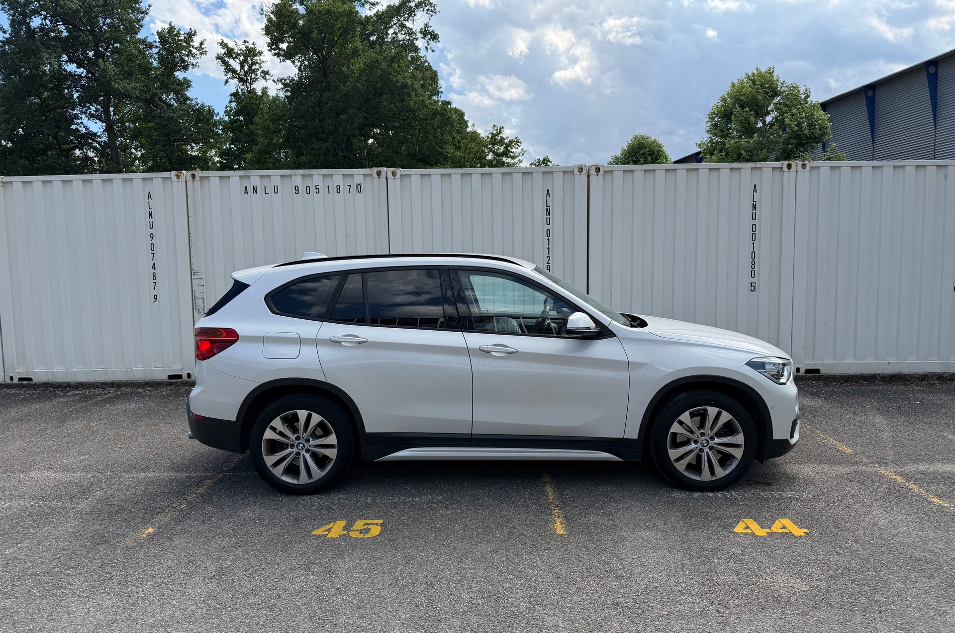 BMW X1 xDrive 20d xLine Steptronic-image-4