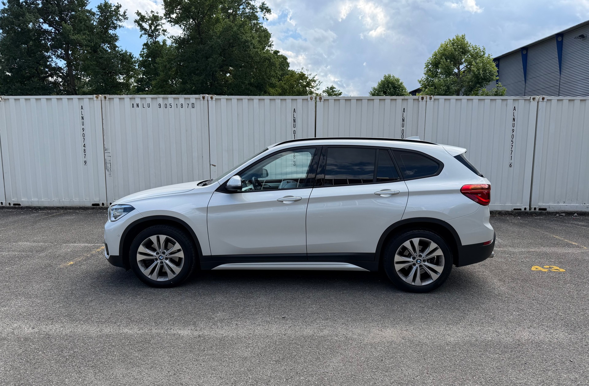 BMW X1 xDrive 20d xLine Steptronic-image-3