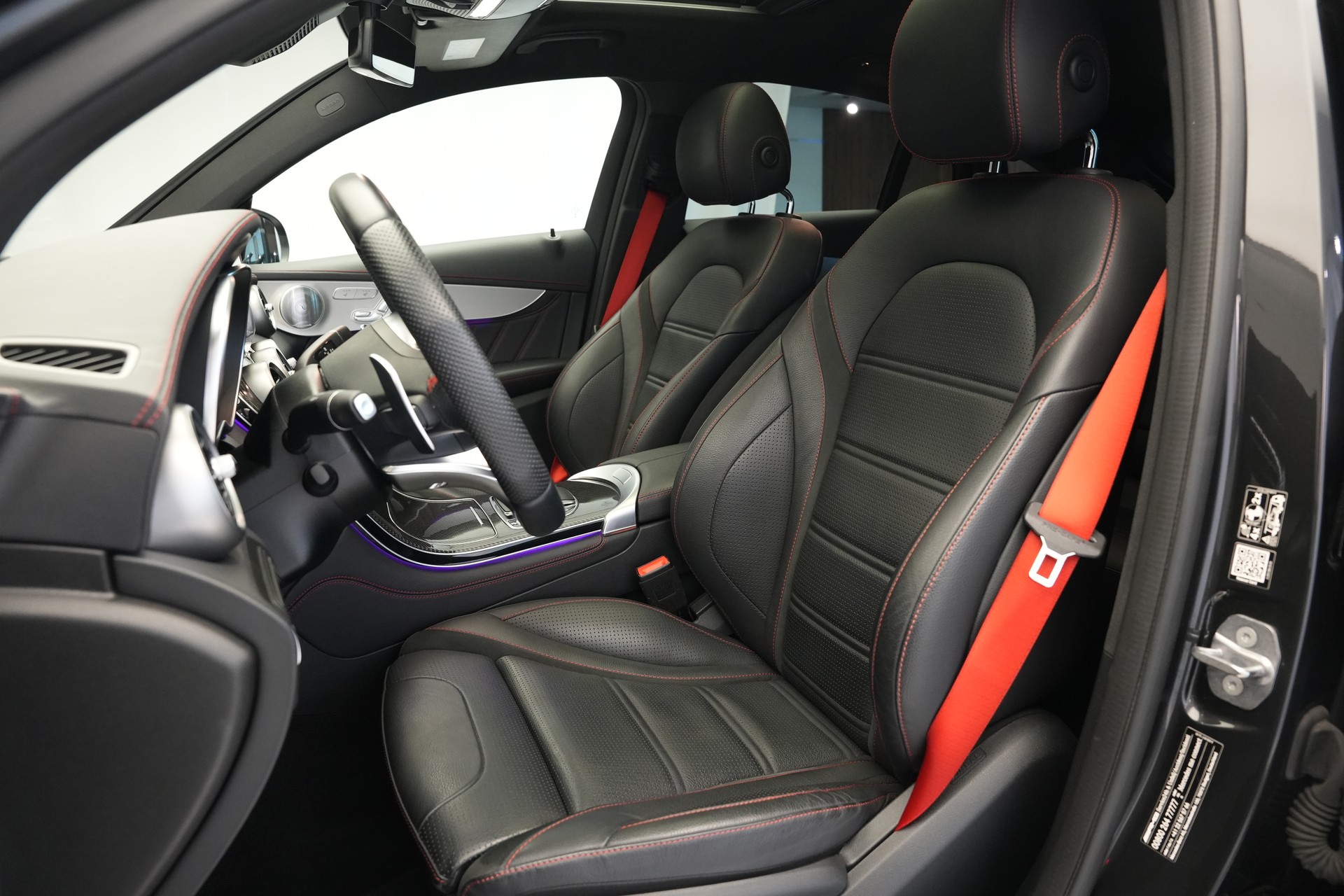 MERCEDES-BENZ GLC Coupé 43 AMG 4Matic 9G-Tronic *CH-Fahrzeug* *Burmester* *HuD* *Pano*-image-13