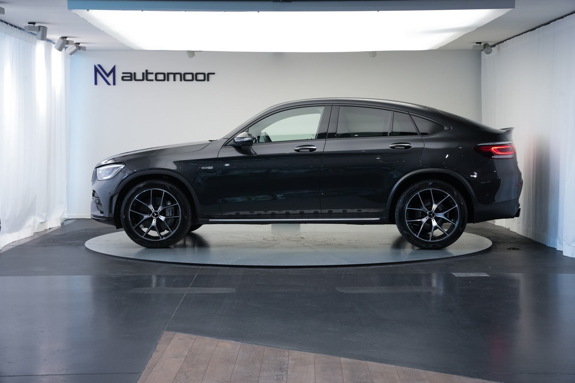 MERCEDES-BENZ GLC Coupé 43 AMG 4Matic 9G-Tronic *CH-Fahrzeug* *Burmester* *HuD* *Pano*-image-8