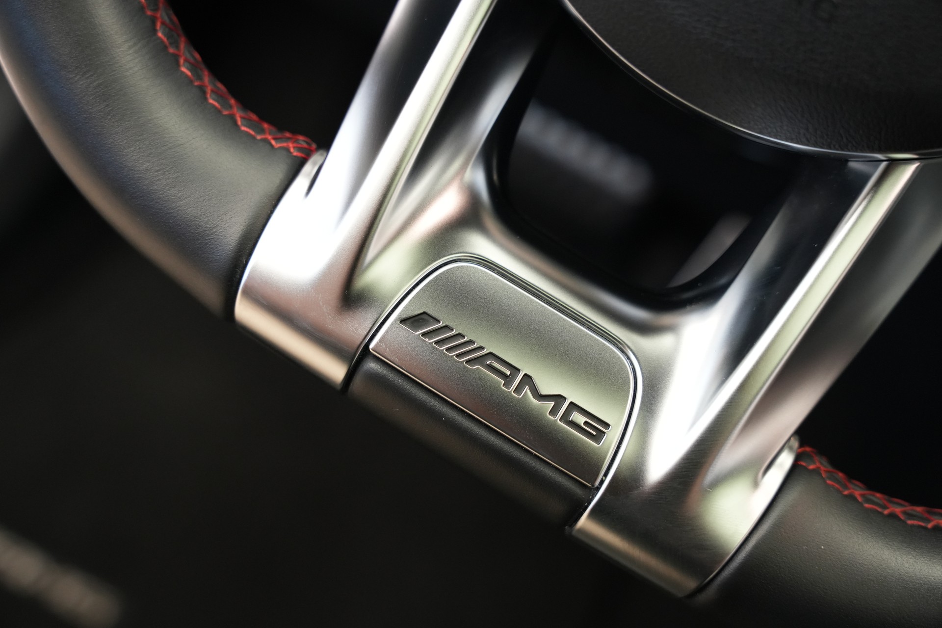 MERCEDES-BENZ GLC Coupé 43 AMG 4Matic 9G-Tronic *CH-Fahrzeug* *Burmester* *HuD* *Pano*-image-36