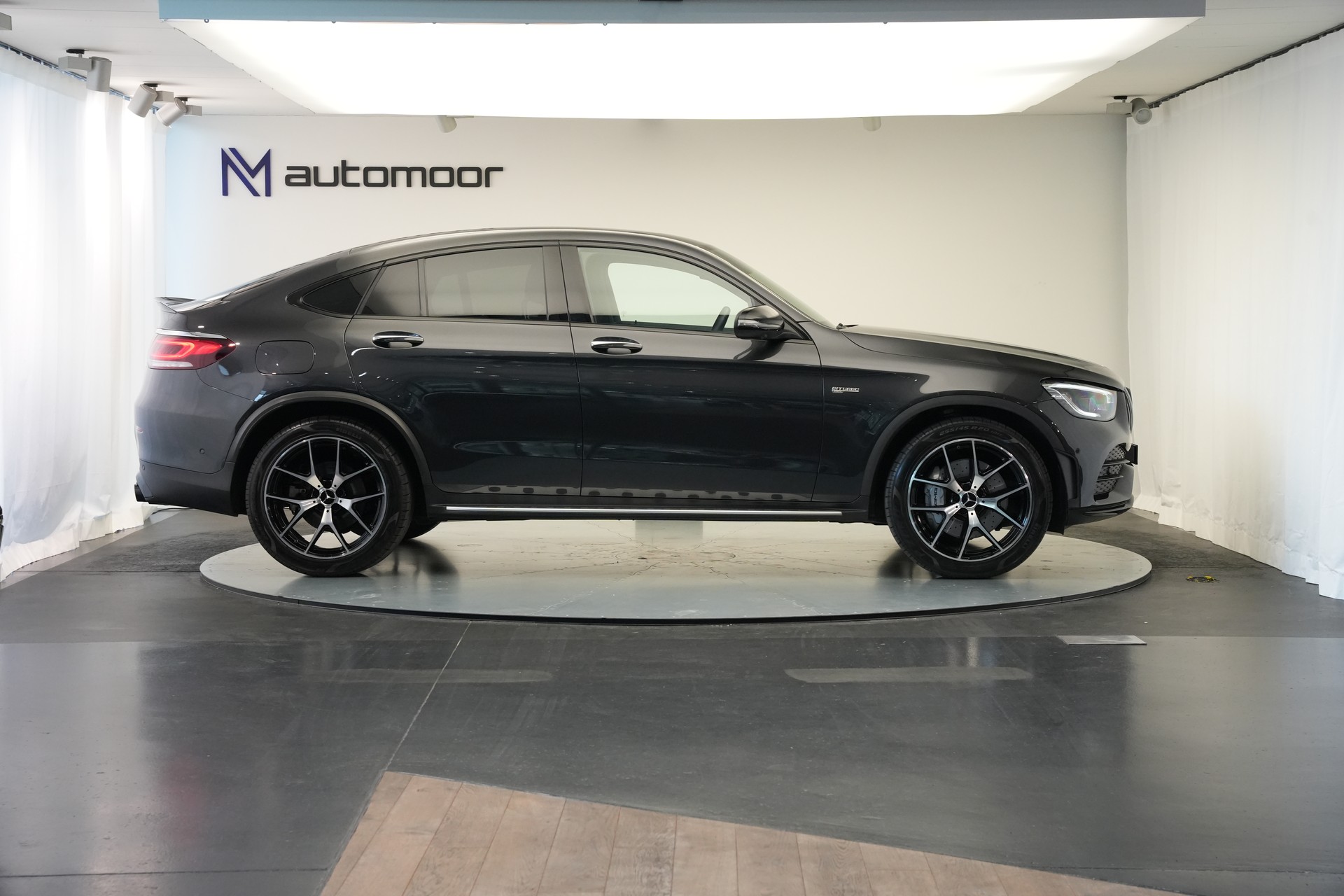 MERCEDES-BENZ GLC Coupé 43 AMG 4Matic 9G-Tronic *CH-Fahrzeug* *Burmester* *HuD* *Pano*-image-3