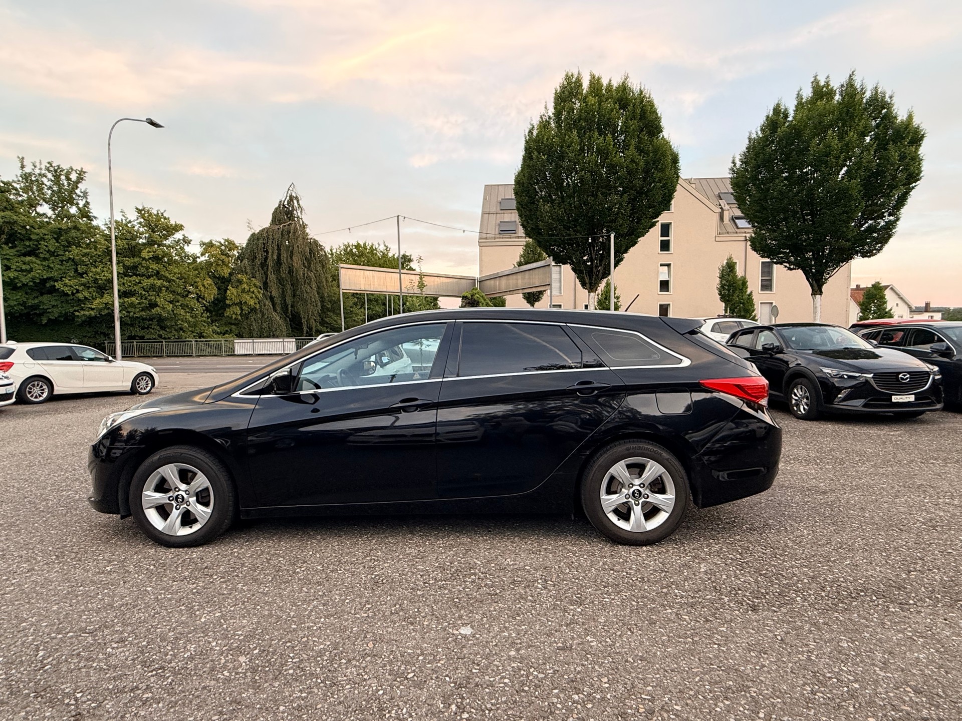 HYUNDAI i40 Wagon 1.7 CRDI ISG Comfort-image-4
