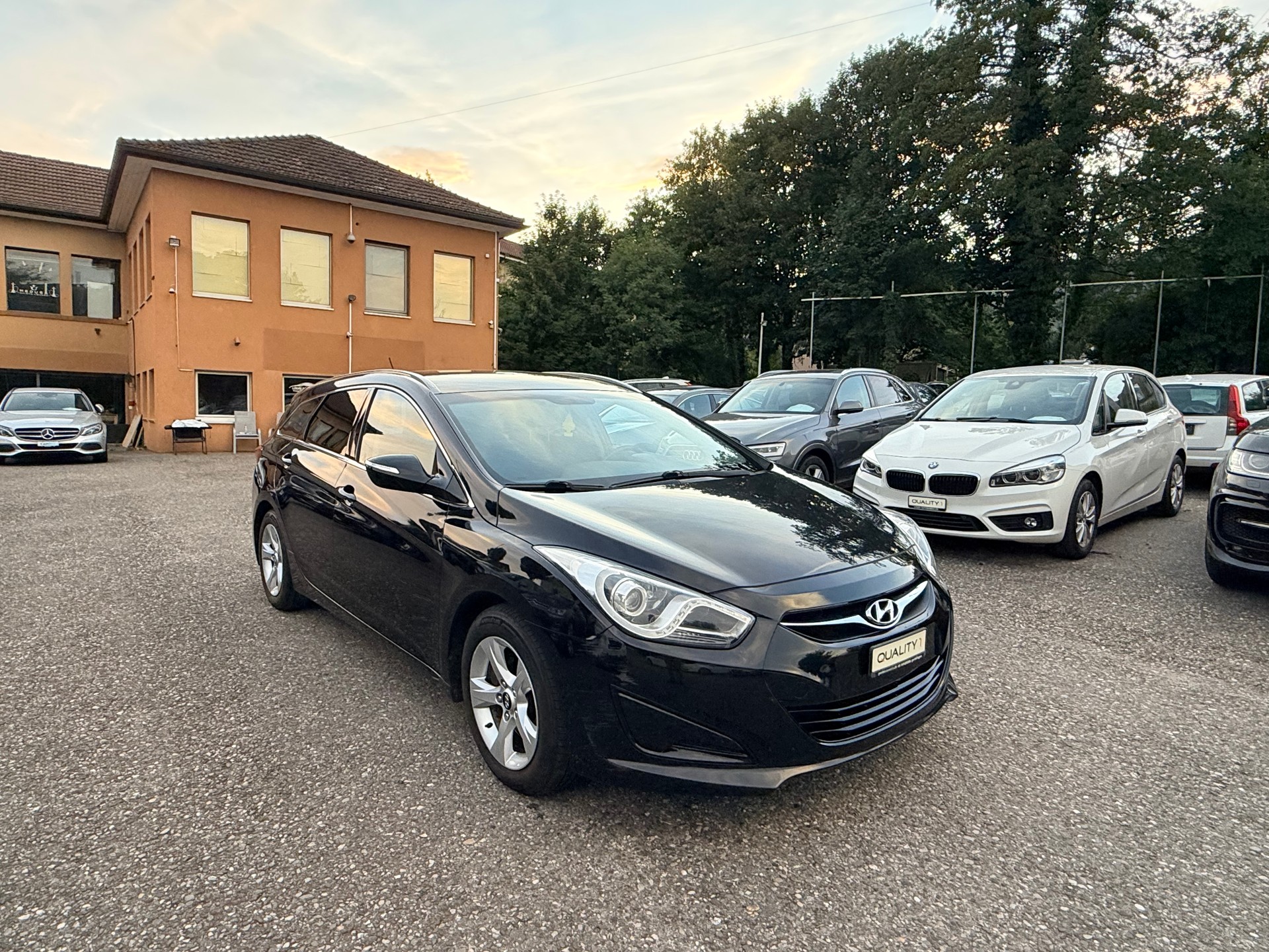 HYUNDAI i40 Wagon 1.7 CRDI ISG Comfort-image-2