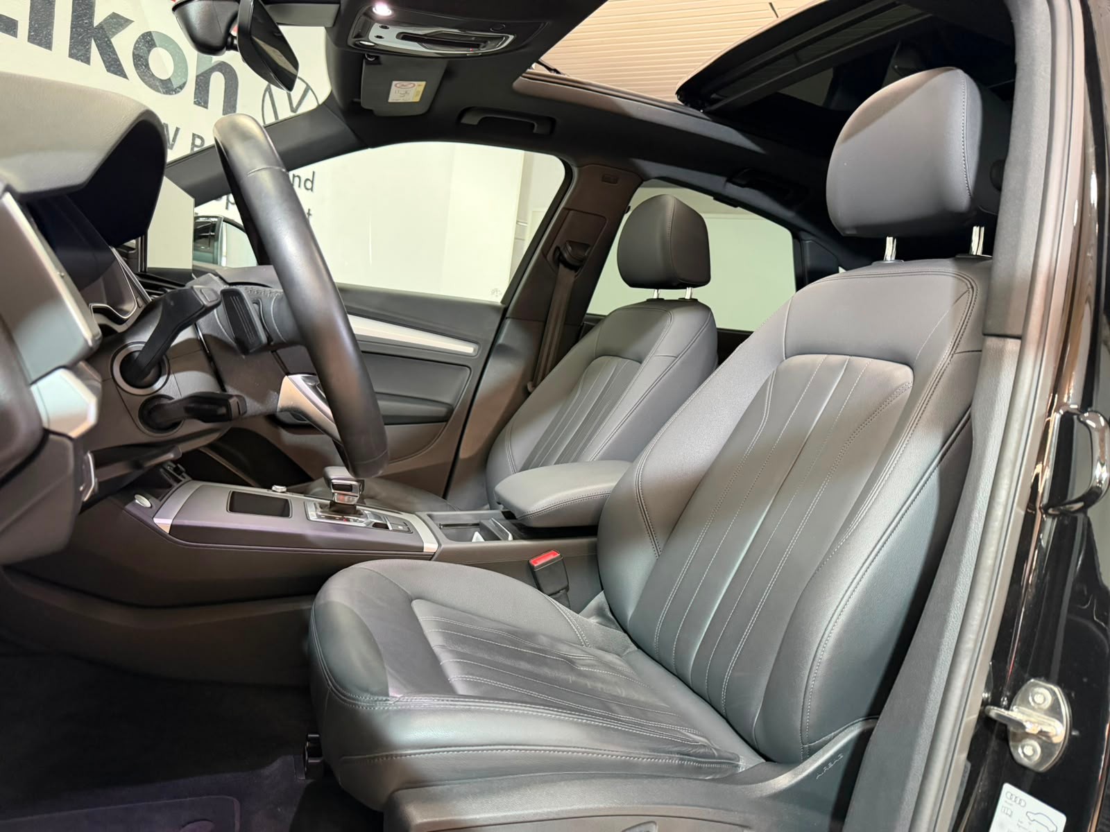 AUDI Q5 Sportback 50 TDI S line quattro tiptronic-image-5