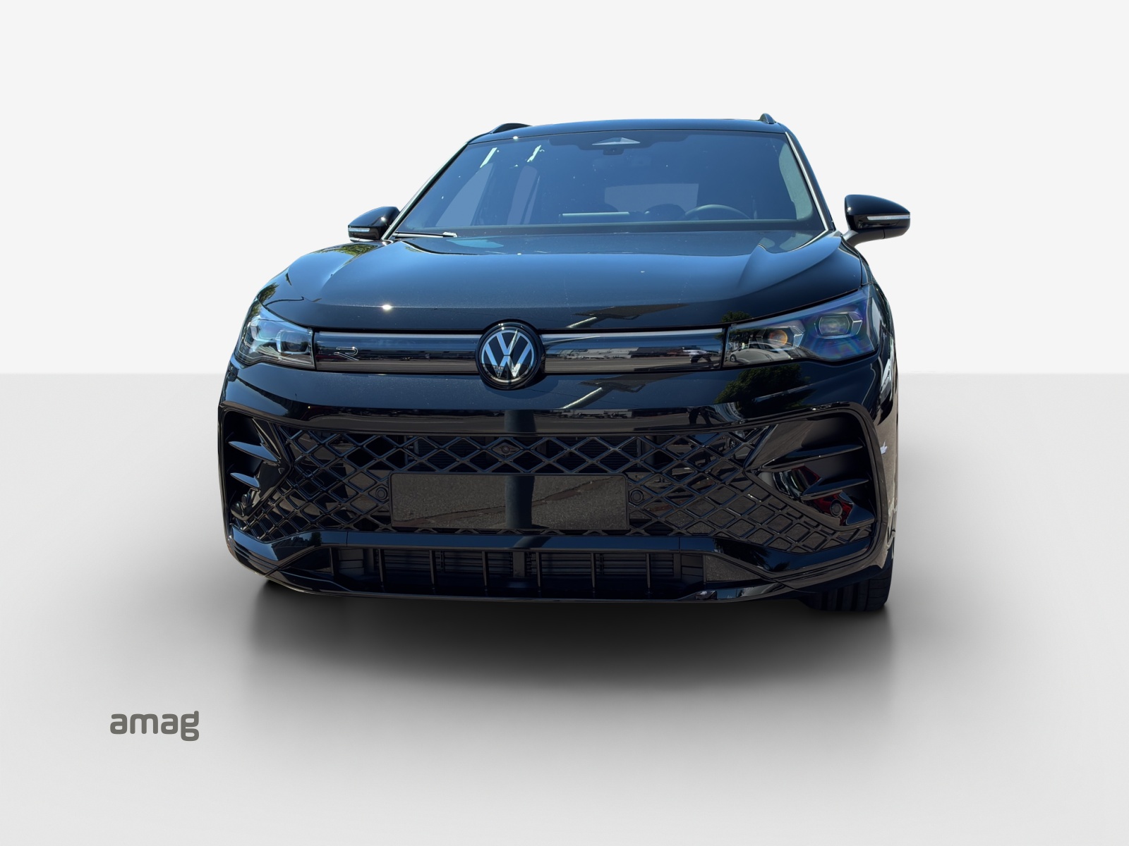 VW Tiguan 2.0 TSI DSG R-Line Plus 4Motion-image-6