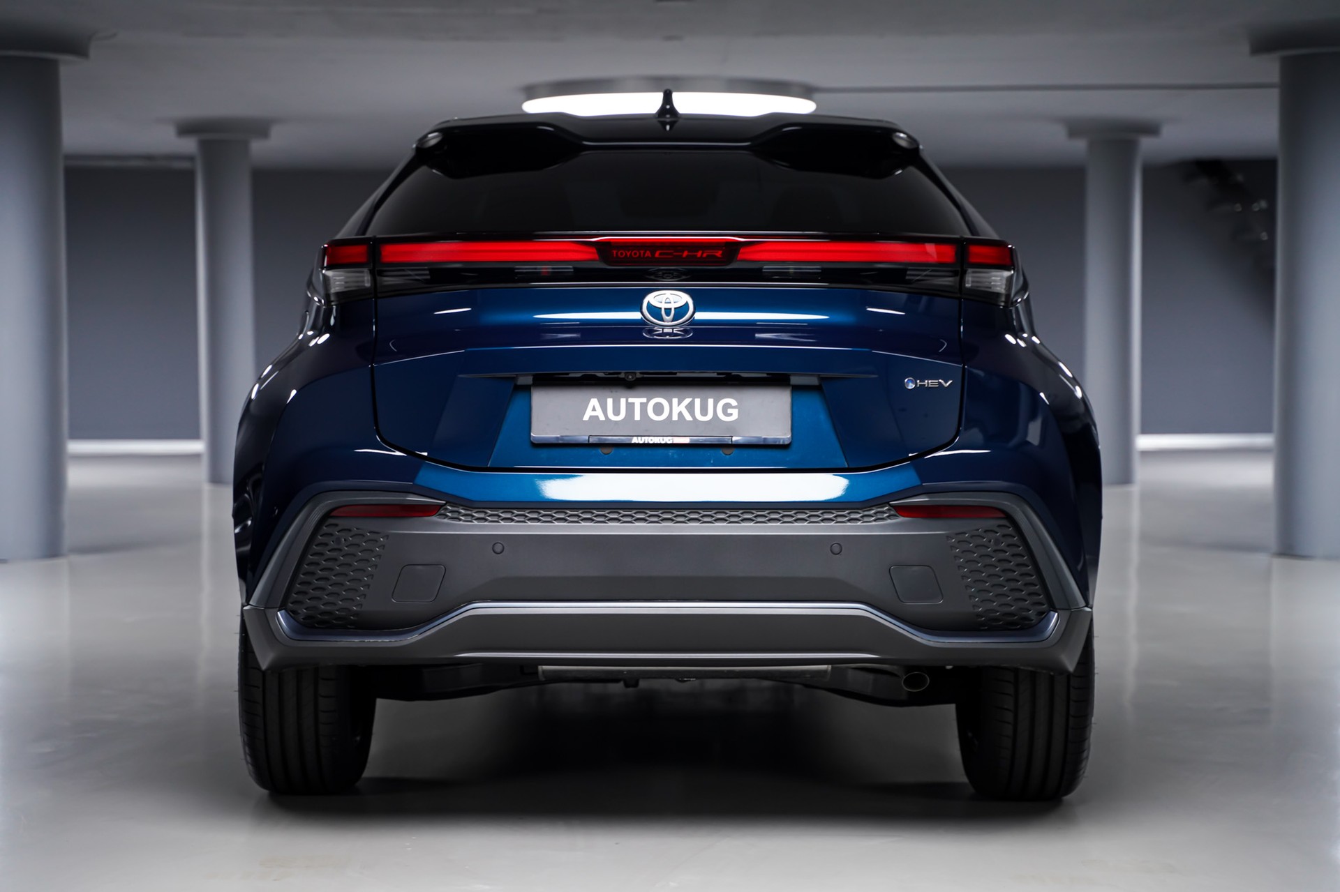 TOYOTA C-HR 2.0 HSD CVT Style 4WD-image-5