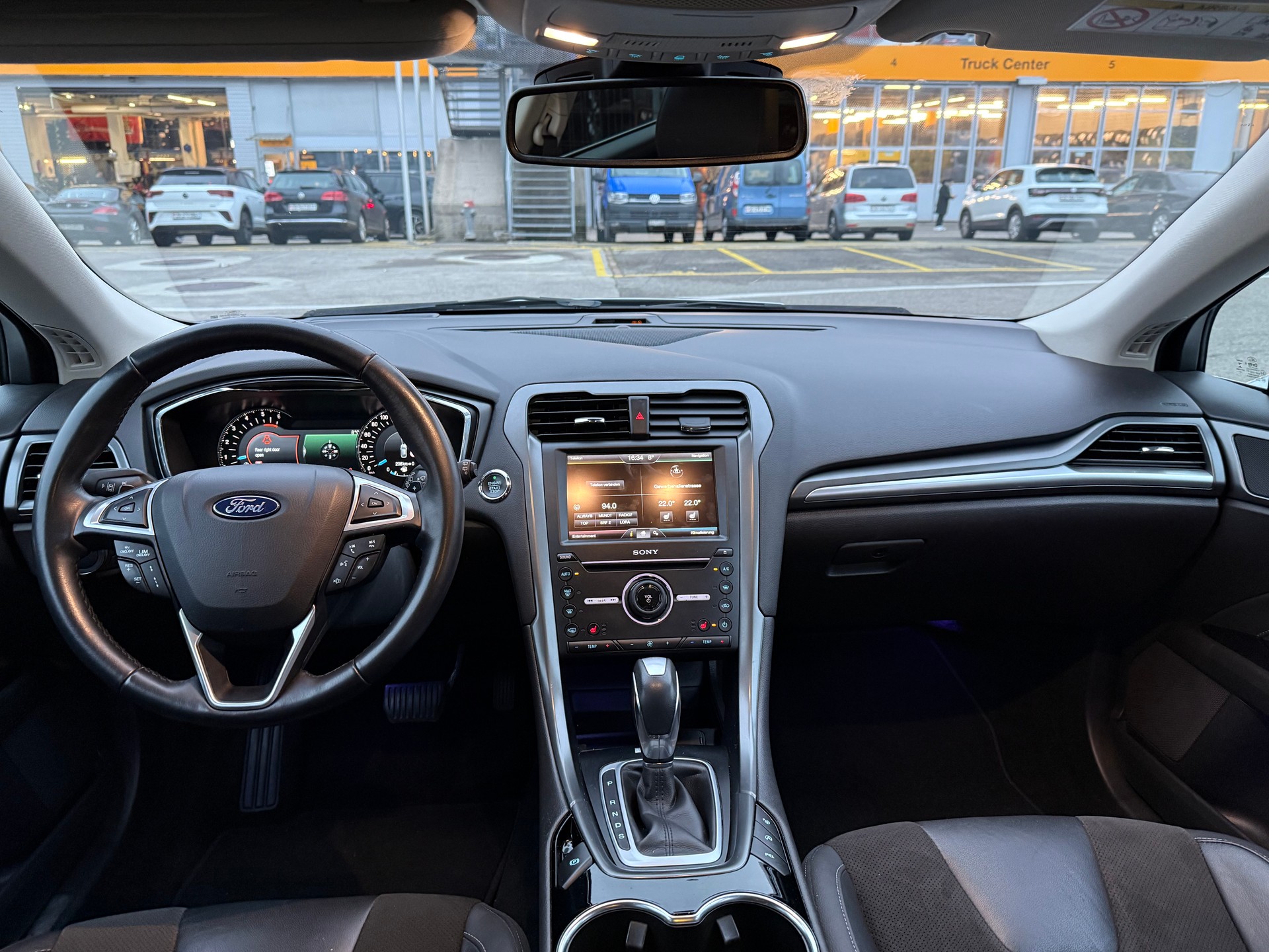 FORD Mondeo 2.0 TDCi Titanium AWD PowerShift / Frisch ab MFK / 1 Jahr Garantie / Rückfahrkamera / Navi / AHK 2000kg-image-9