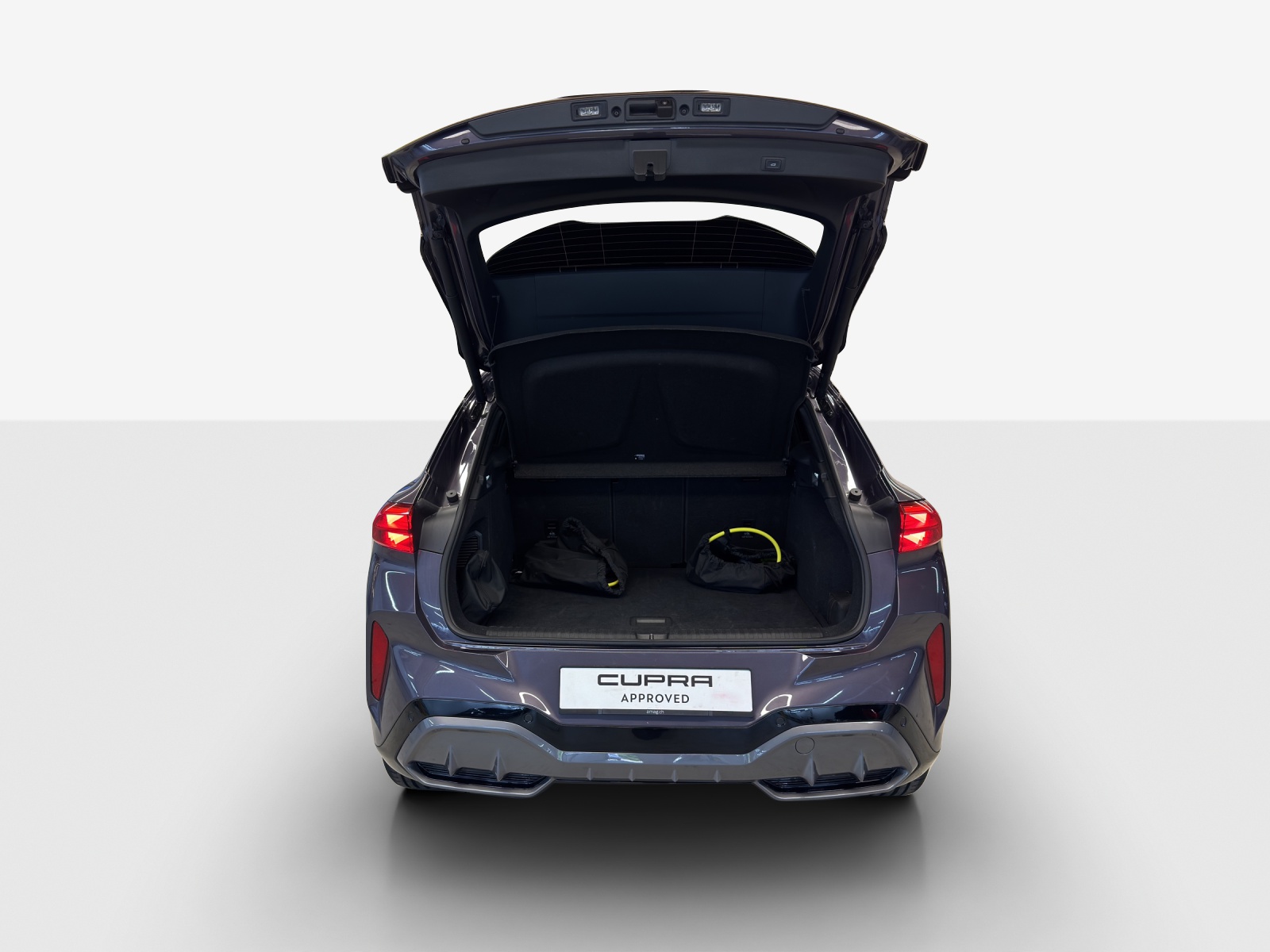 CUPRA Terramar 1.5 eHybrid DSG VZ-image-12