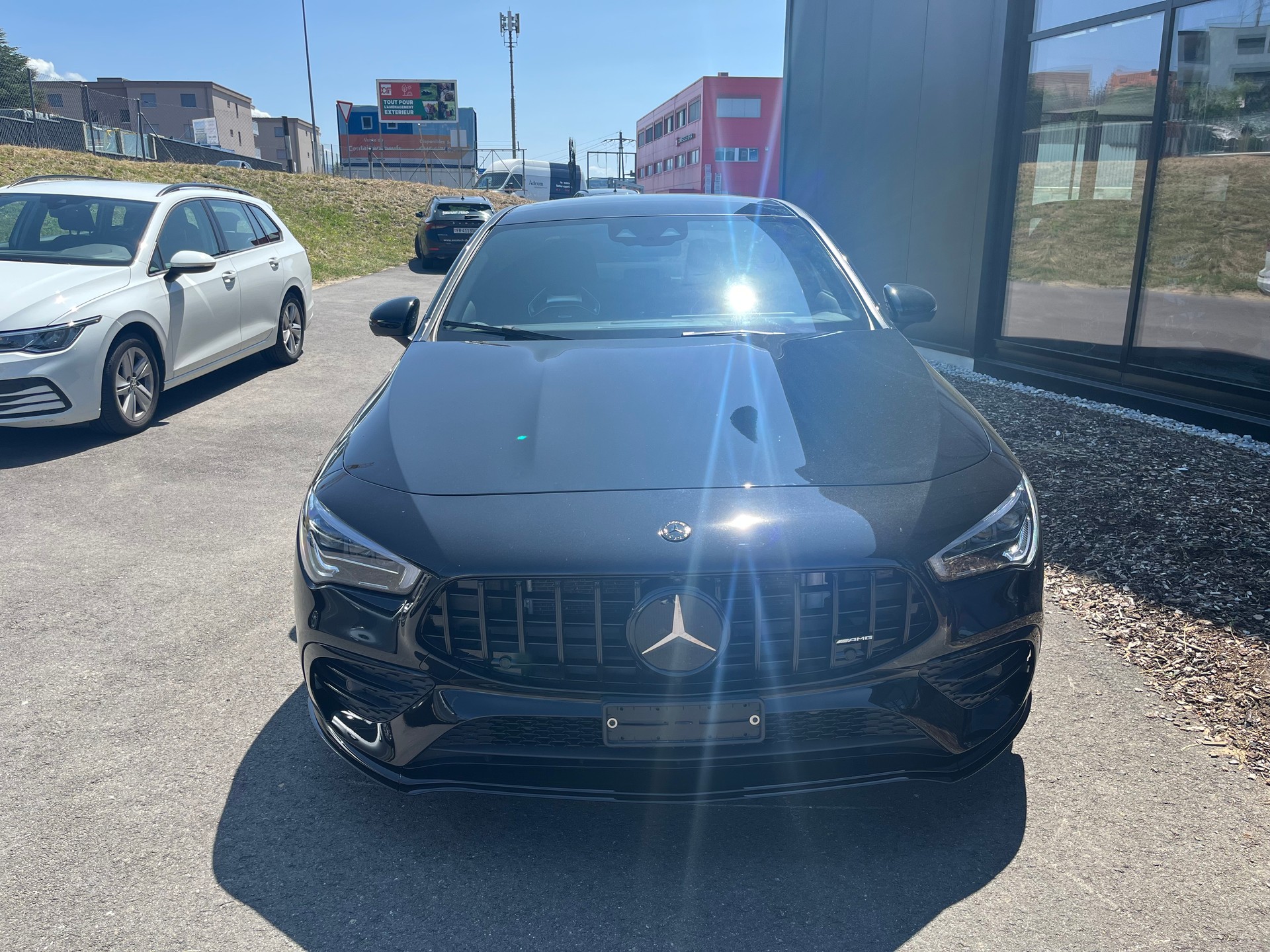 MERCEDES-BENZ CLA 35 AMG 4Matic 7G-DCT-image-2