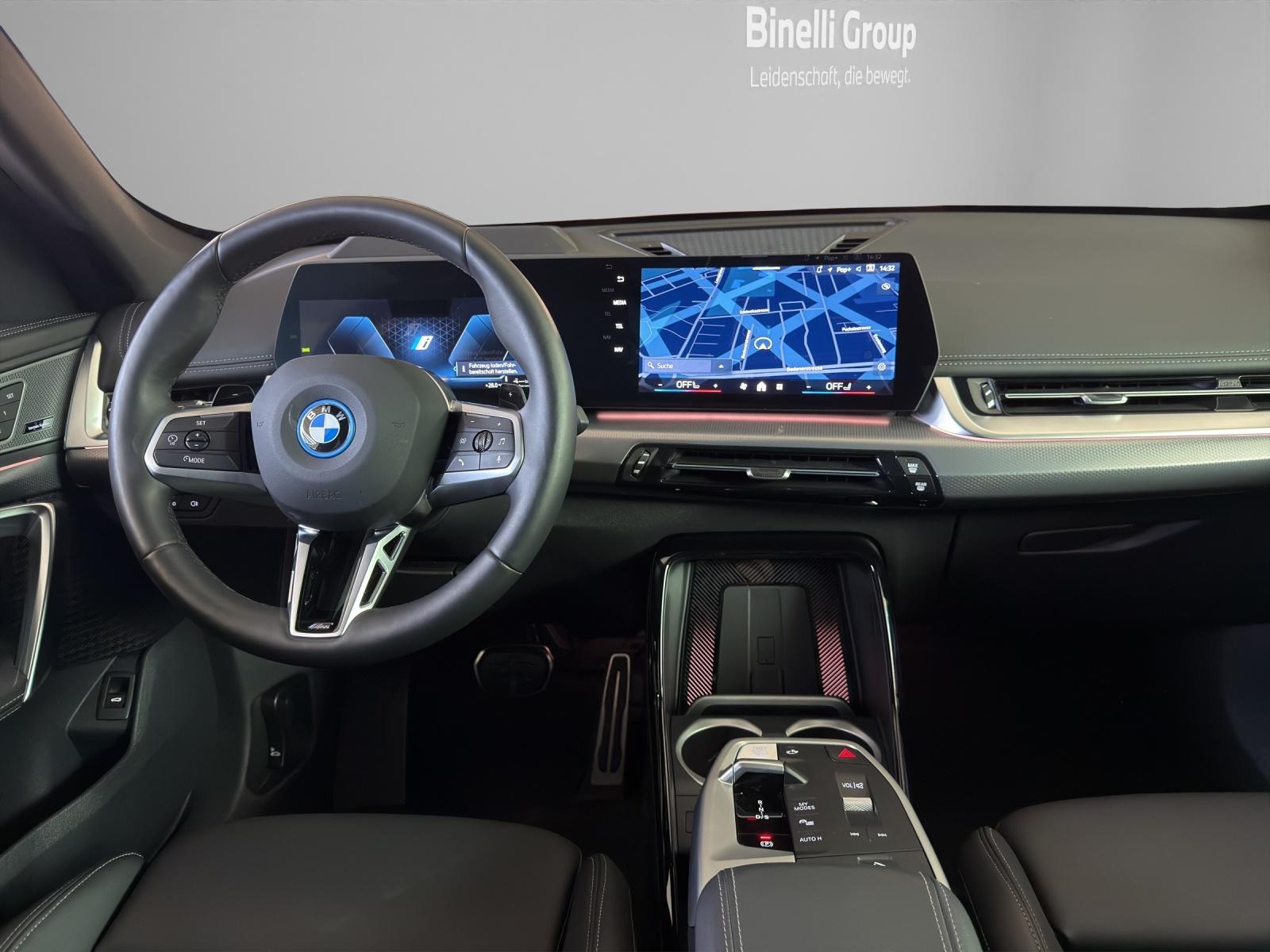 BMW X1 30e xDrive M-SportPaket-image-12