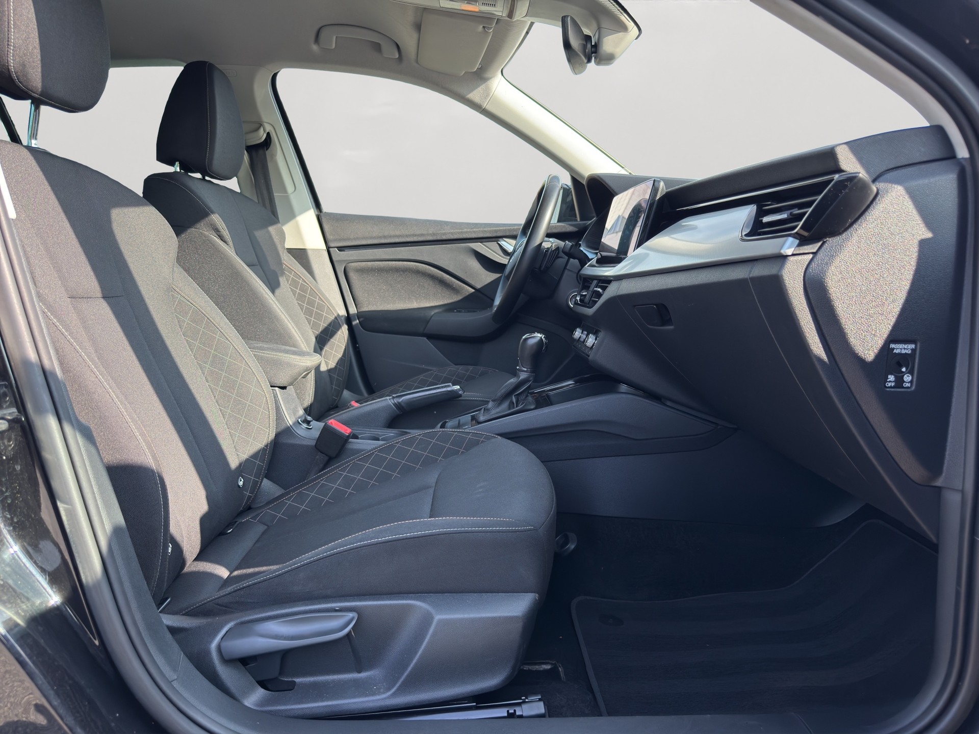 SKODA Kamiq 1.0 TSI Ambition DSG-image-11
