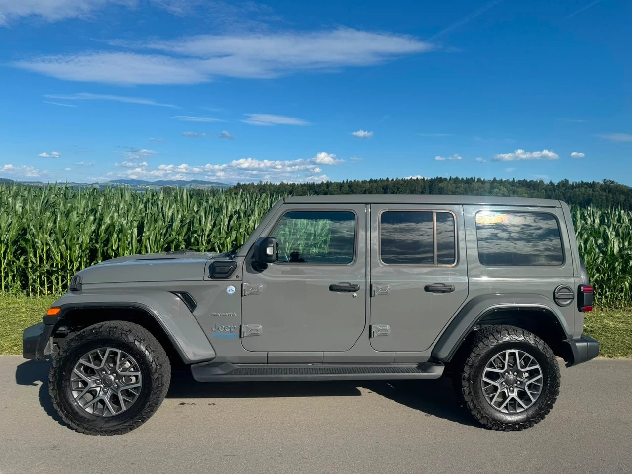 JEEP Wrangler 2.0 PHEV Unlimited Rubicon DT Automatic Sky One Touch-image-4