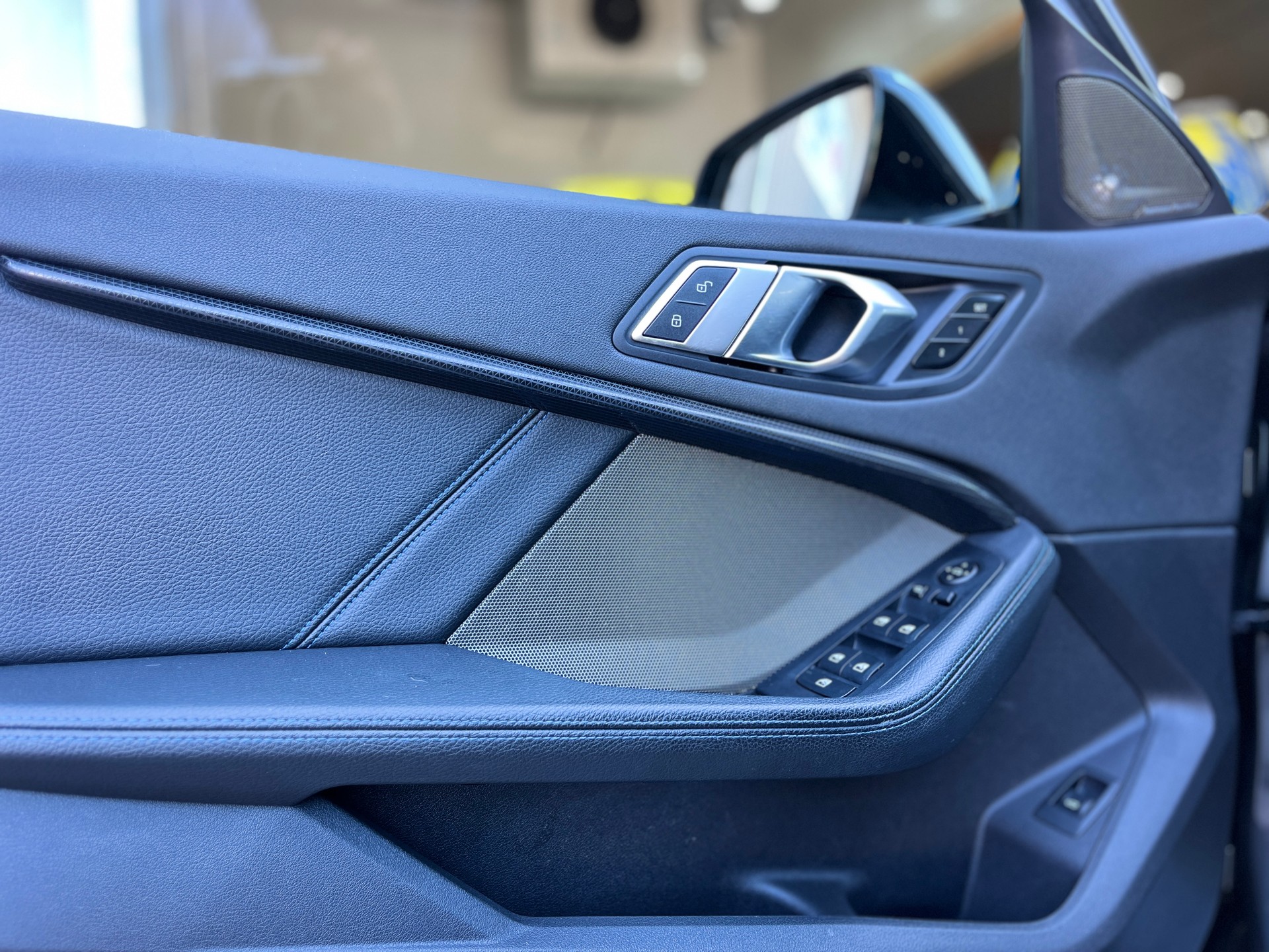 BMW M135i xDrive Steptronic-image-20