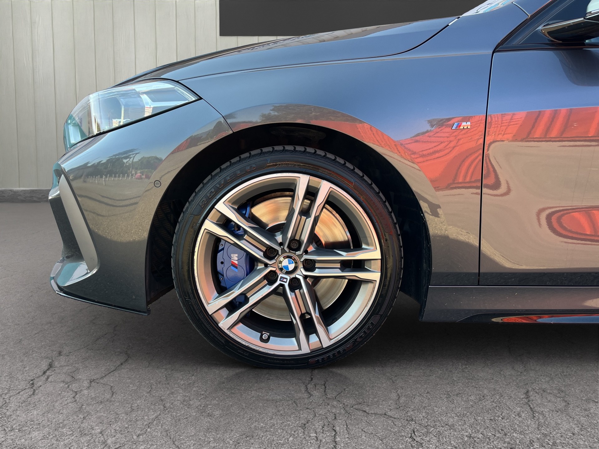 BMW M135i xDrive Steptronic-image-8