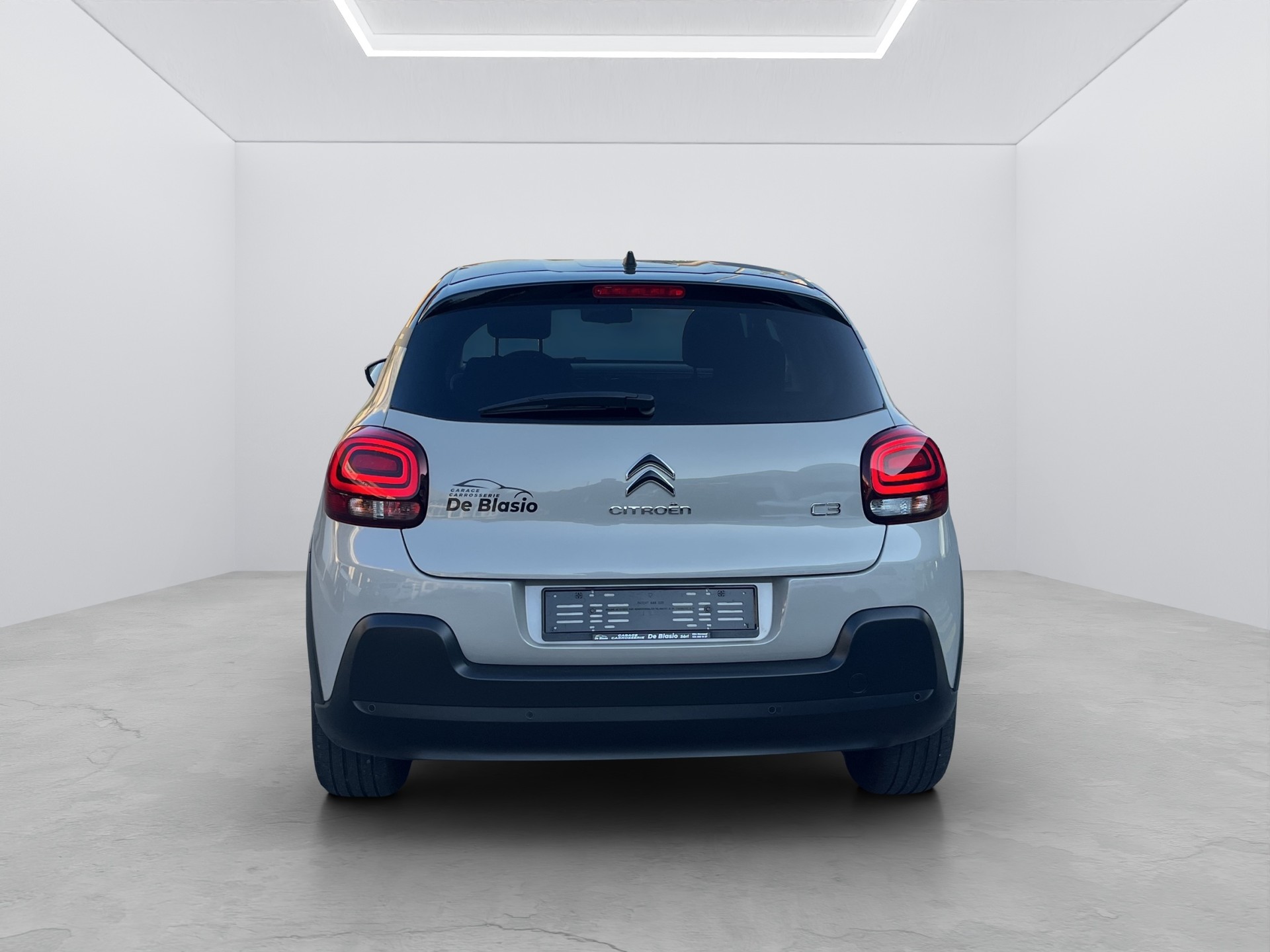 CITROEN C3 1.2i PureTech Swiss Edition EAT6-image-5
