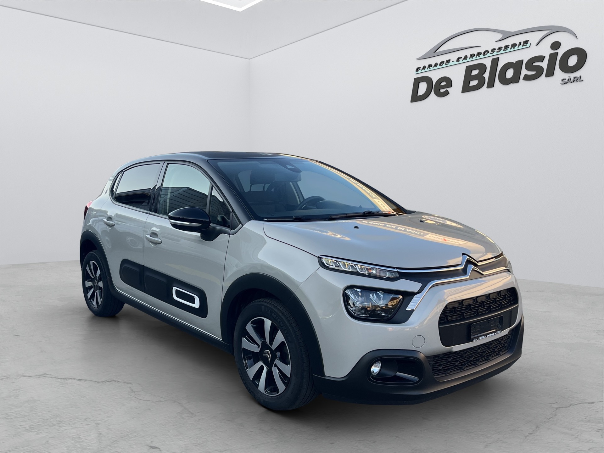 CITROEN C3 1.2i PureTech Swiss Edition EAT6-image-0