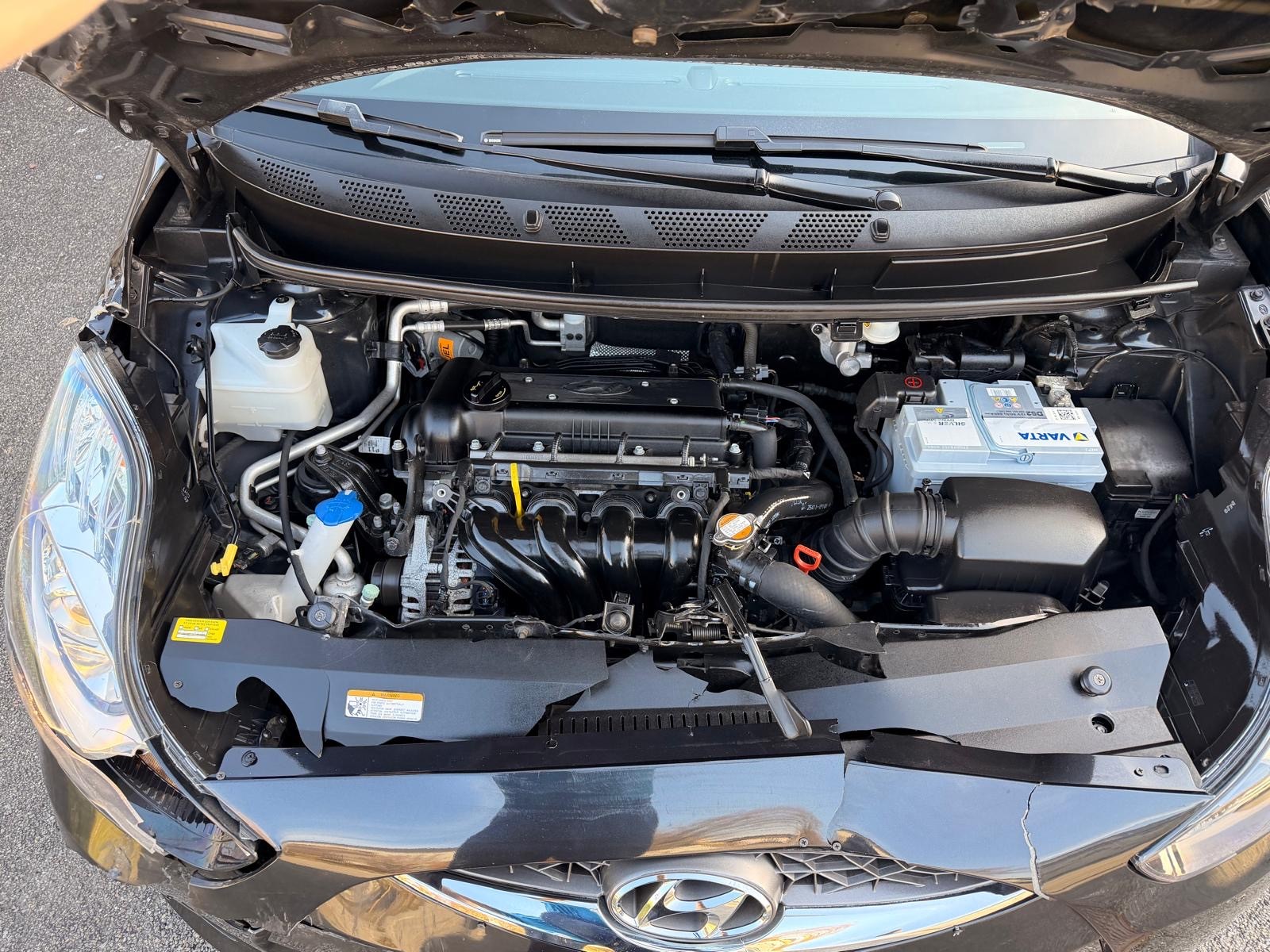 HYUNDAI iX20 1.6 Style Automatic-image-8