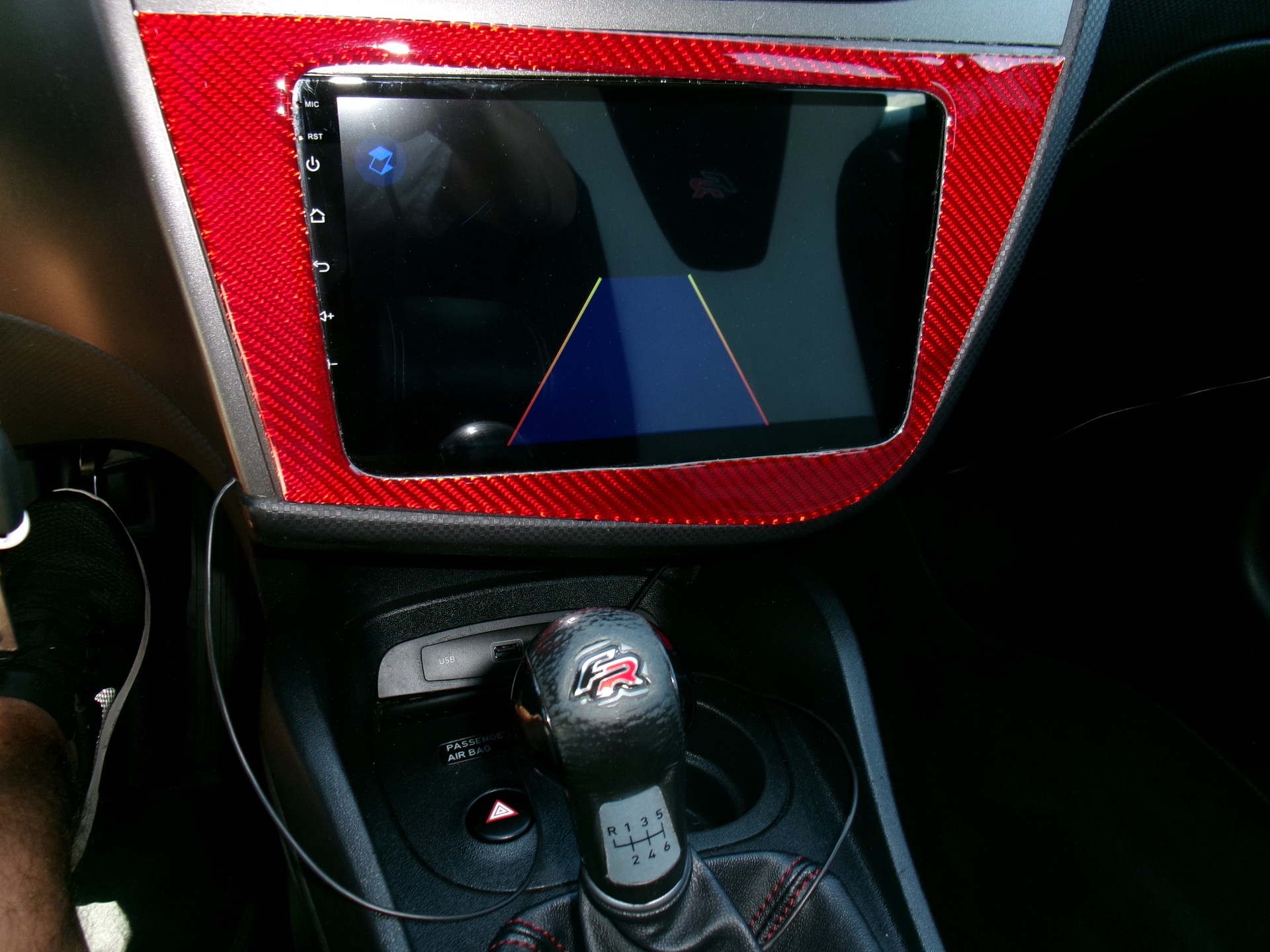 SEAT Leon 2.0 TDI FR-image-3