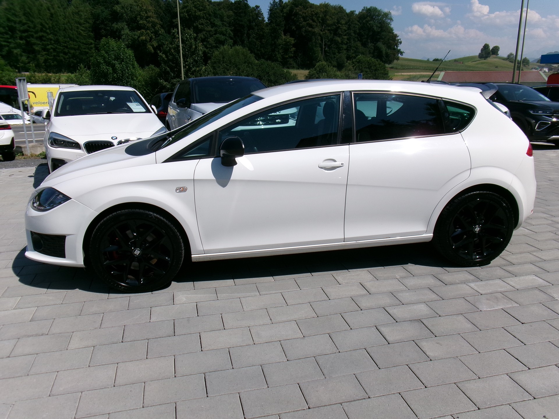 SEAT Leon 2.0 TDI FR-image-6