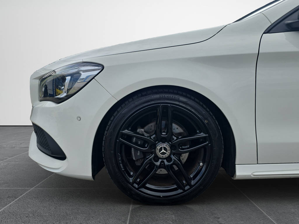 MERCEDES-BENZ CLA 200 d Shooting Brake-image-18