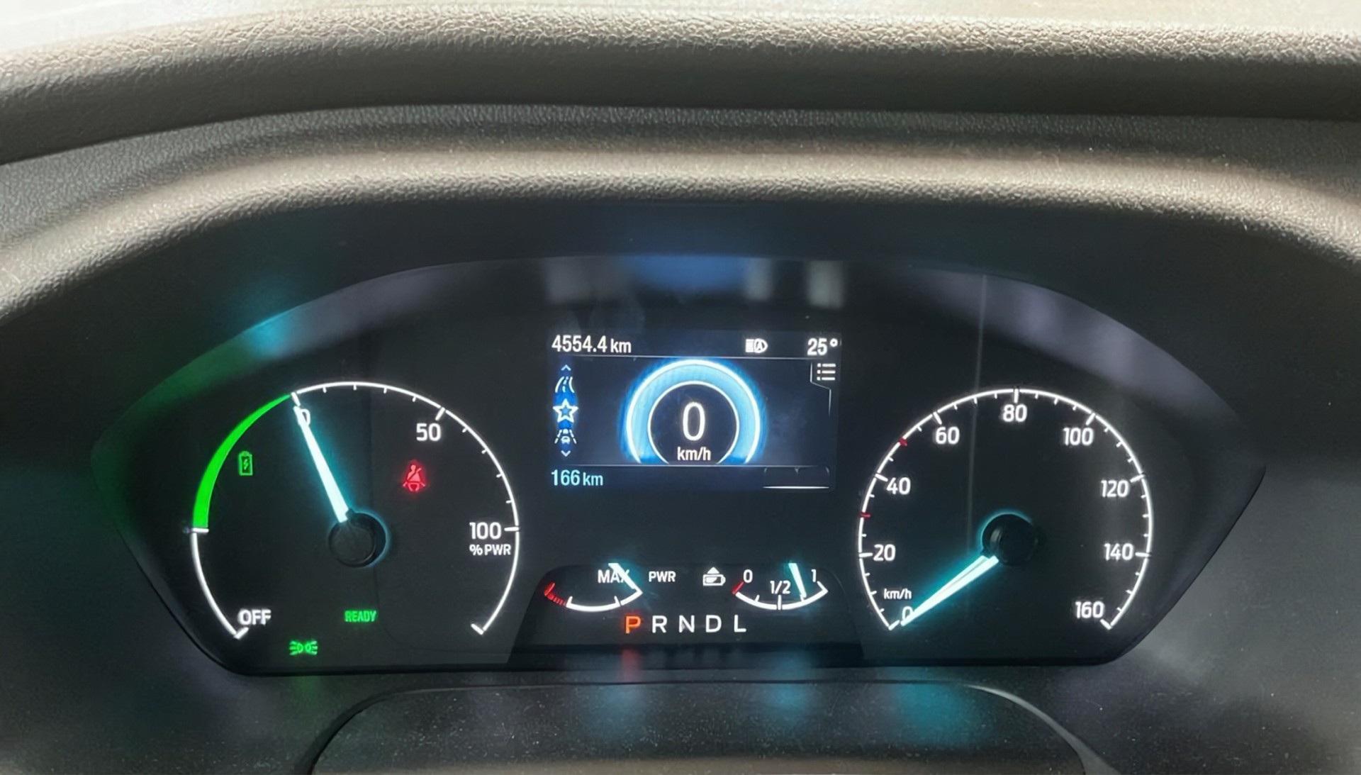 FORD E-Transit Van 350 L2 Trend RWD 68kWh-image-8