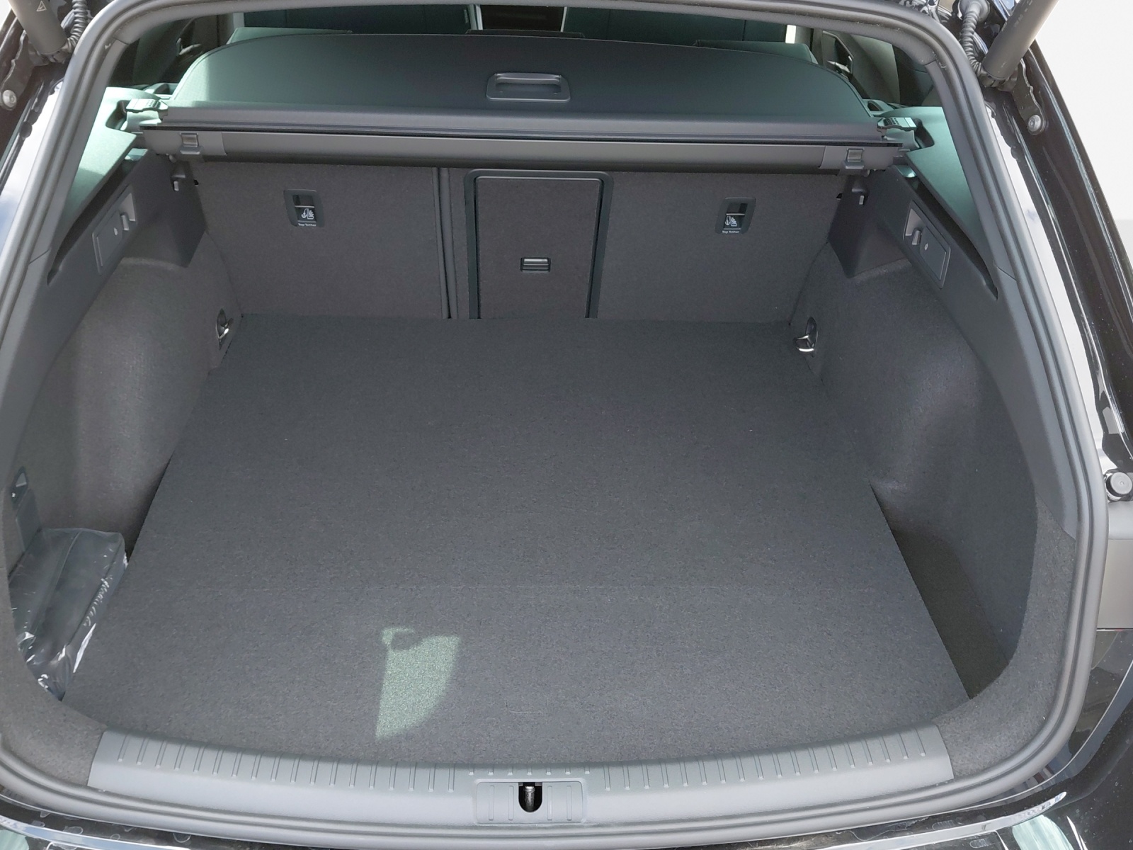 CUPRA LEON ST 1.5 e-HYBRID pHEV DSG-image-12