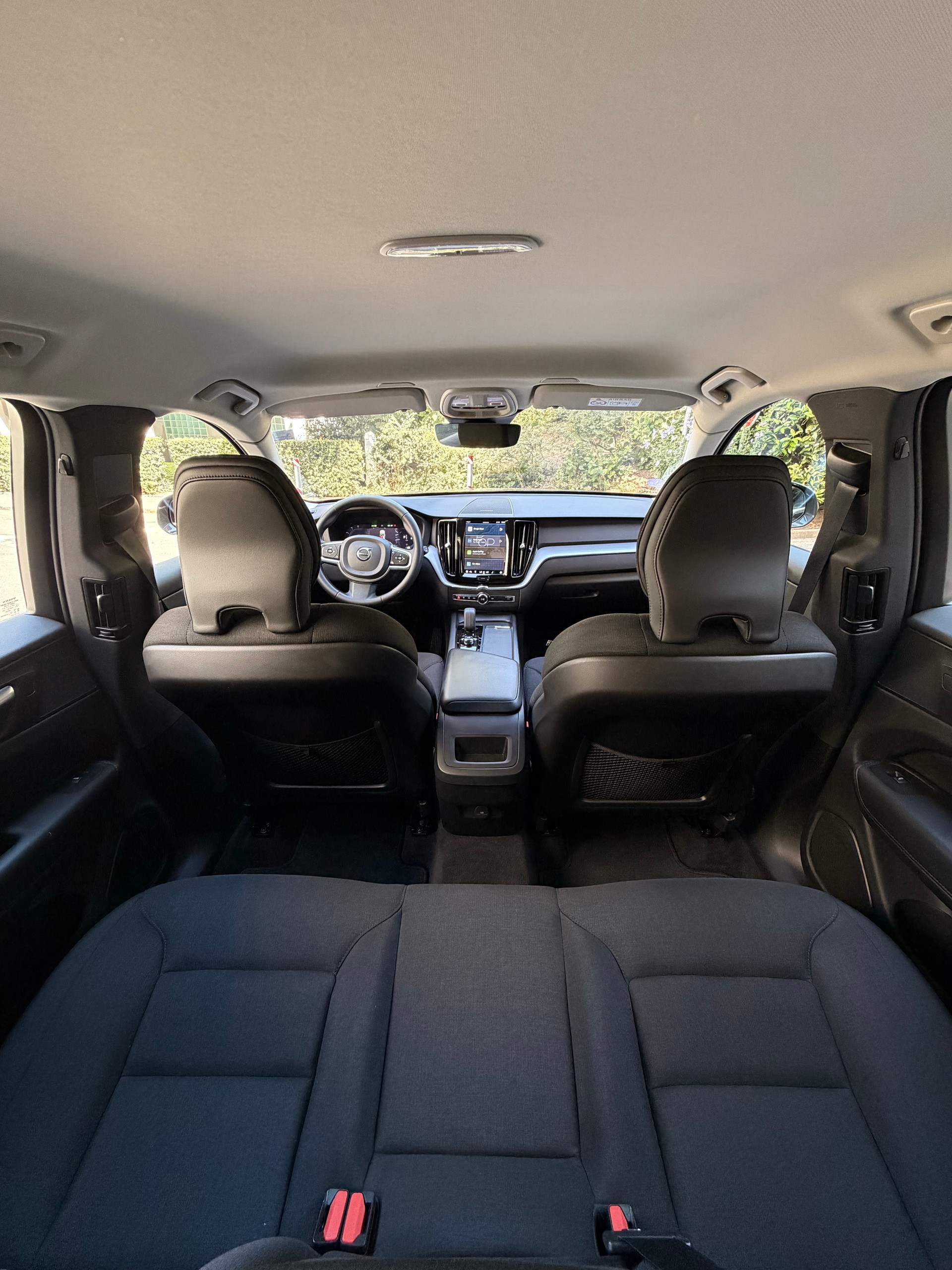 VOLVO XC60 B5 Benzin Mild Hybrid Momentum Geartronic-image-6