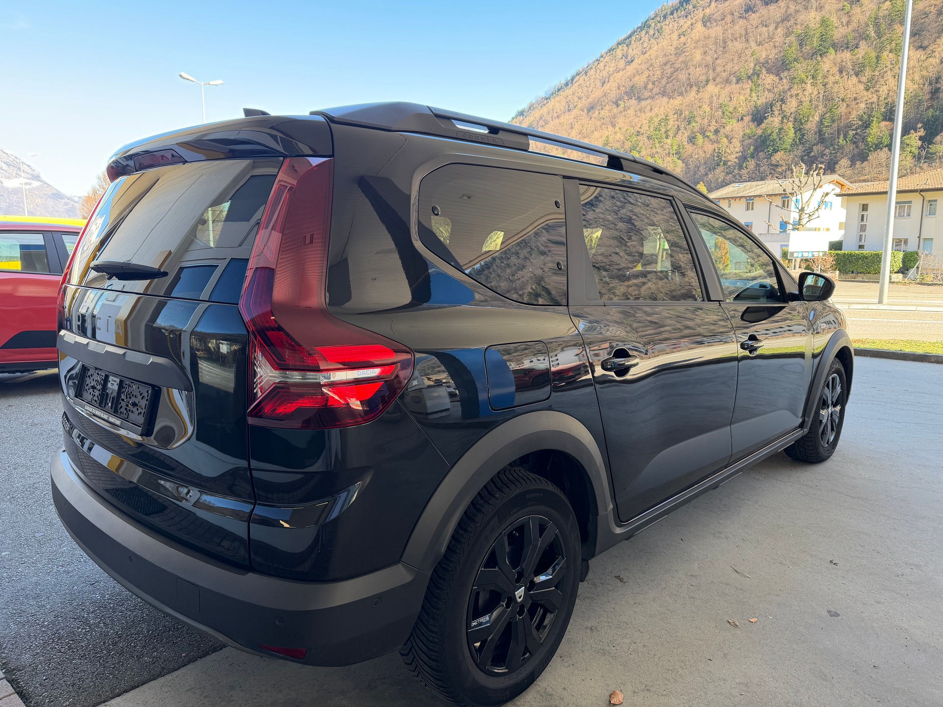 DACIA Jogger TCe 110 Extreme-image-2