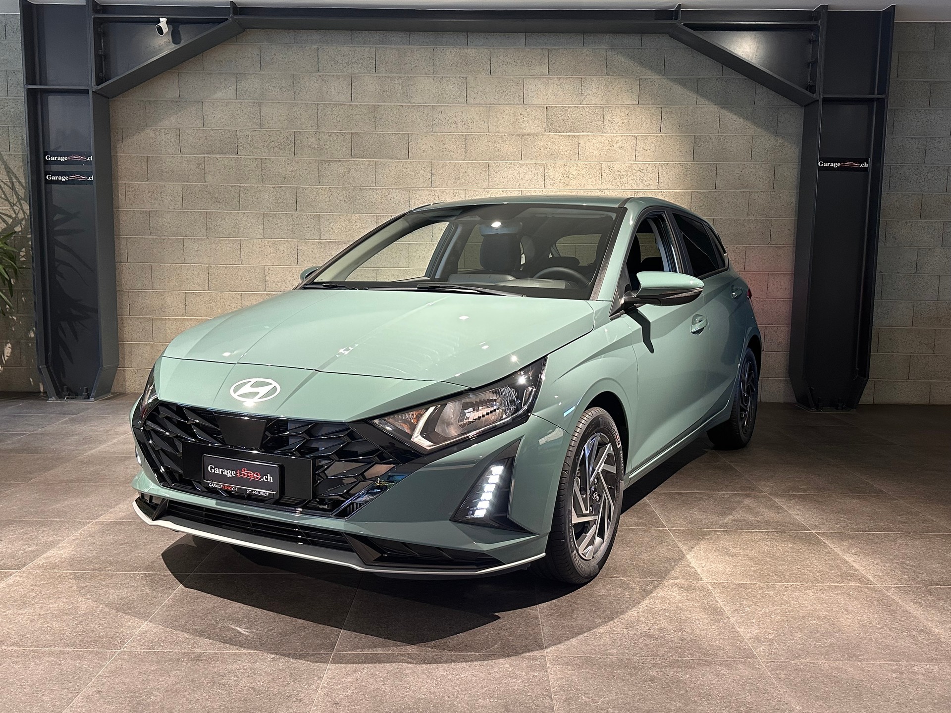 HYUNDAI i20 1.0 T-GDi Amplia GO! DCT-image-1