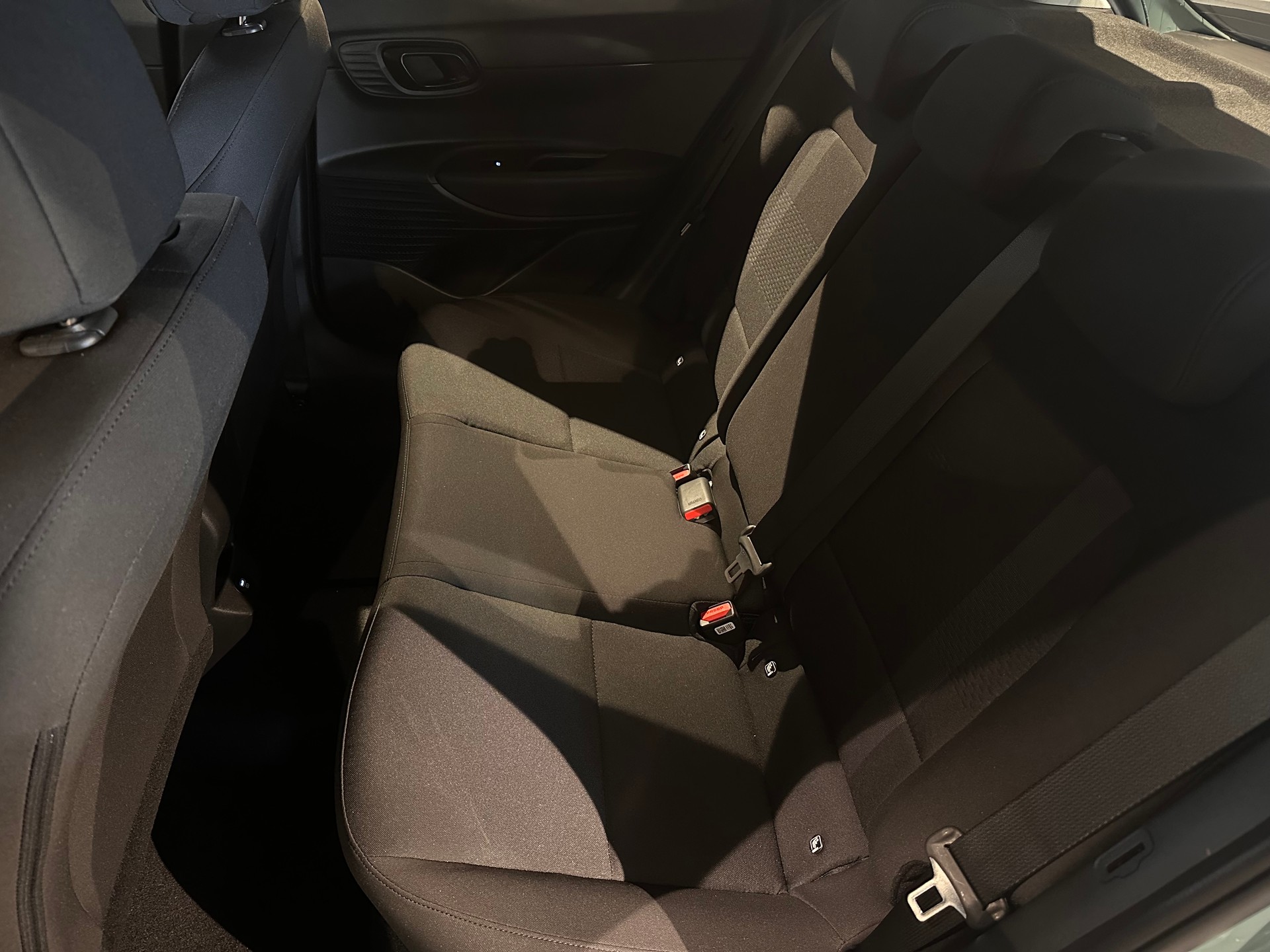 HYUNDAI i20 1.0 T-GDi Amplia GO! DCT-image-11