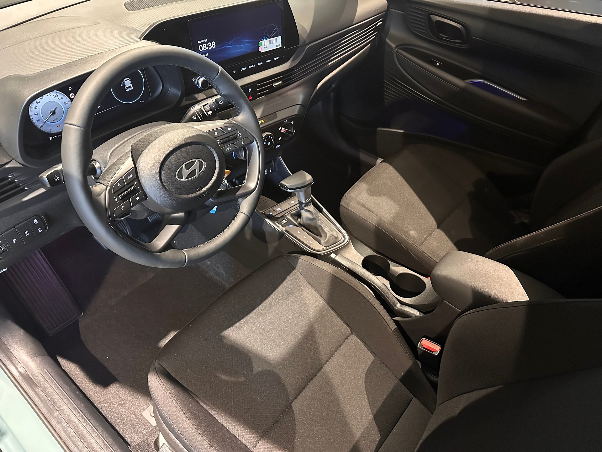 HYUNDAI i20 1.0 T-GDi Amplia GO! DCT-image-7